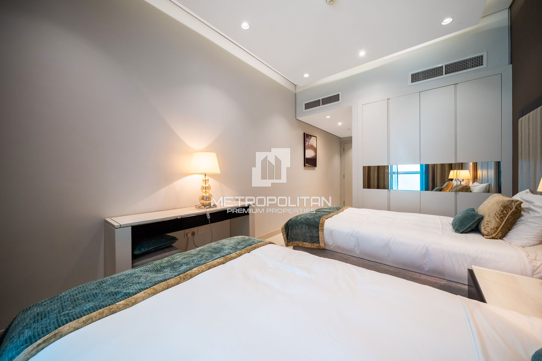 Spacious Apartment | Fully Furnished | Vacant