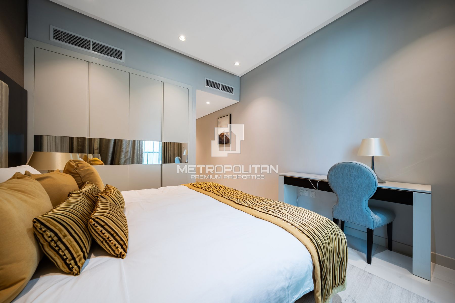 Spacious Apartment | Fully Furnished | Vacant