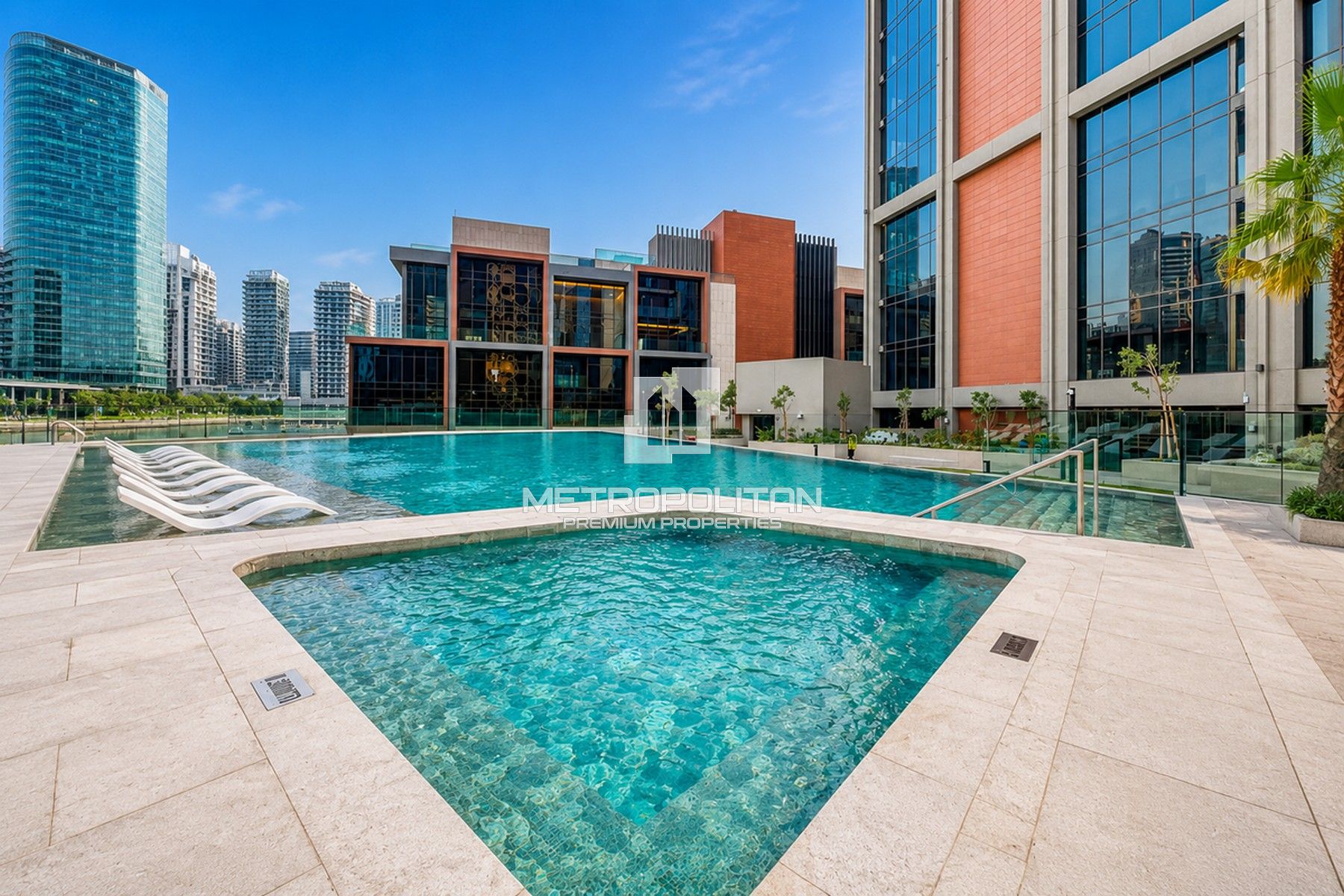 Top Floor| Community & Canal View|Multiple Cheques