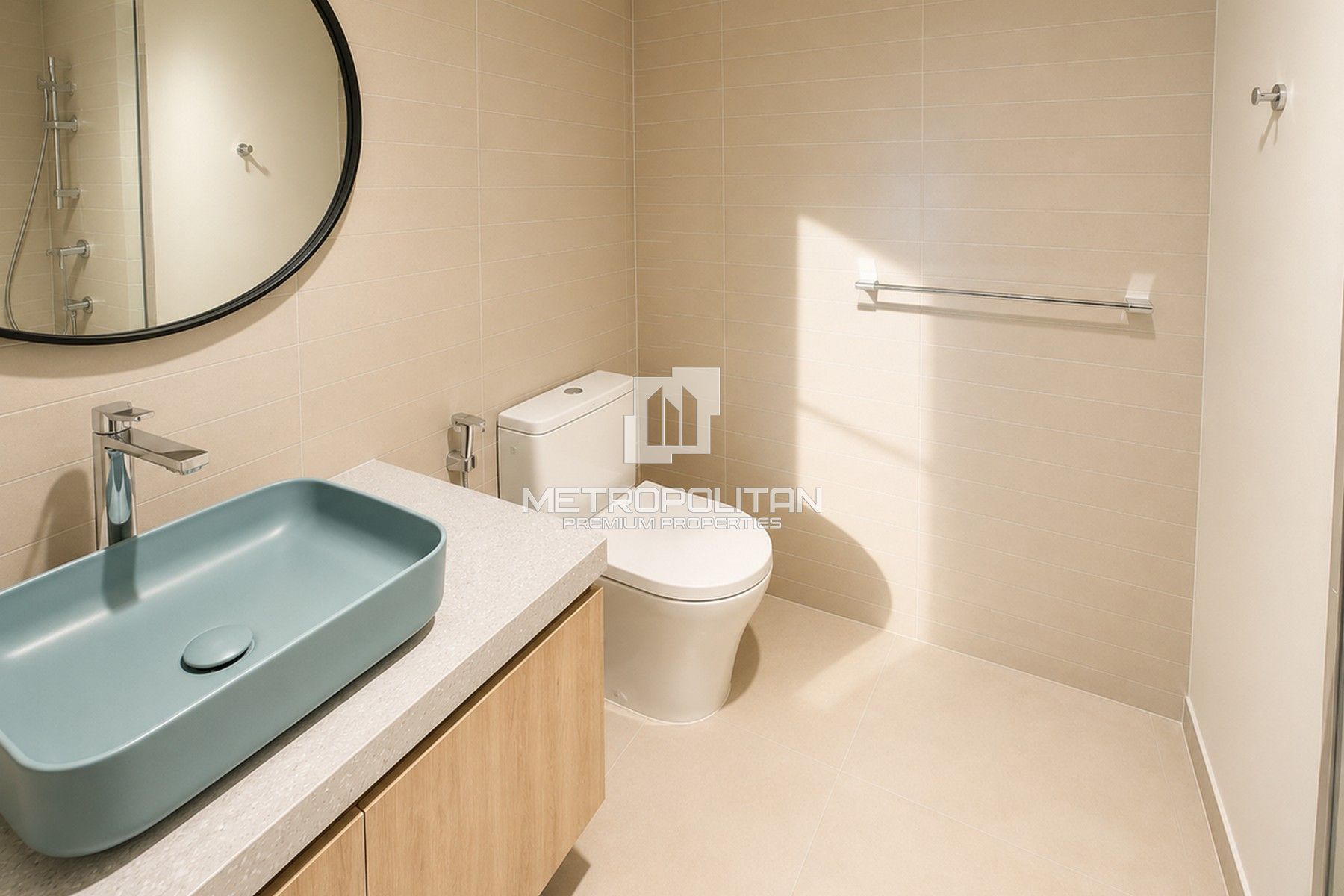 Top Floor| Community & Canal View|Multiple Cheques