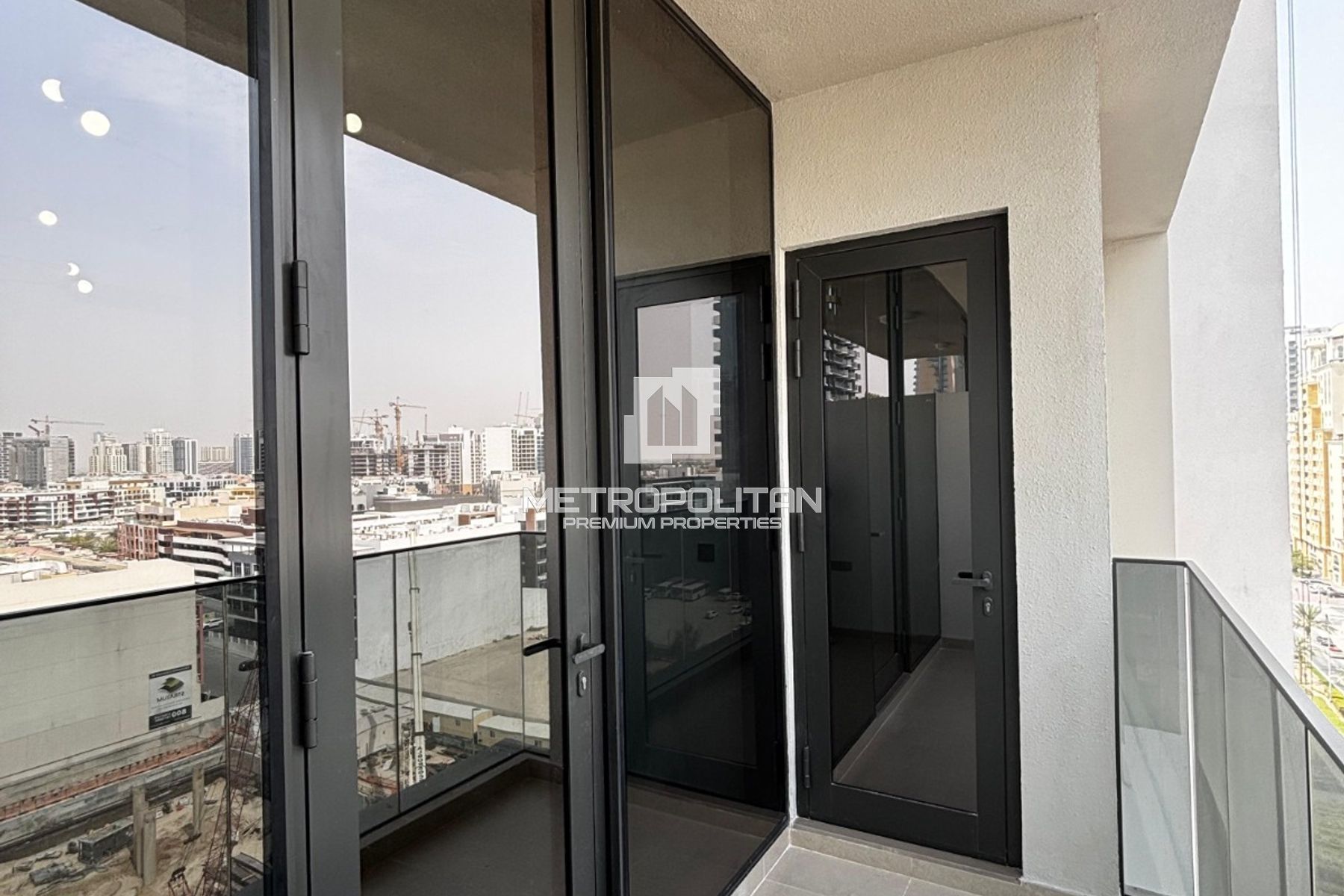 Brand New Unit | Modern Layout | Prime JVC