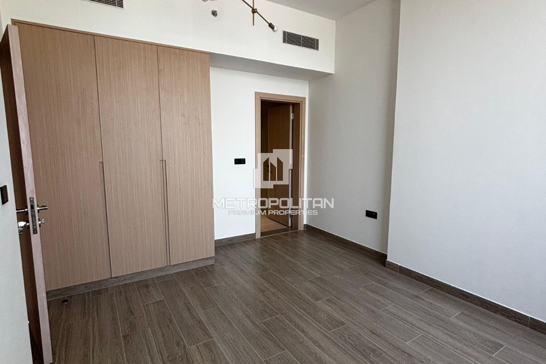 Brand New Unit | Modern Layout | Prime JVC