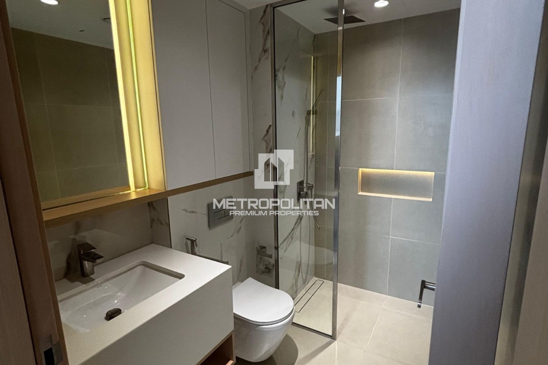 Brand New Unit | Modern Layout | Prime JVC