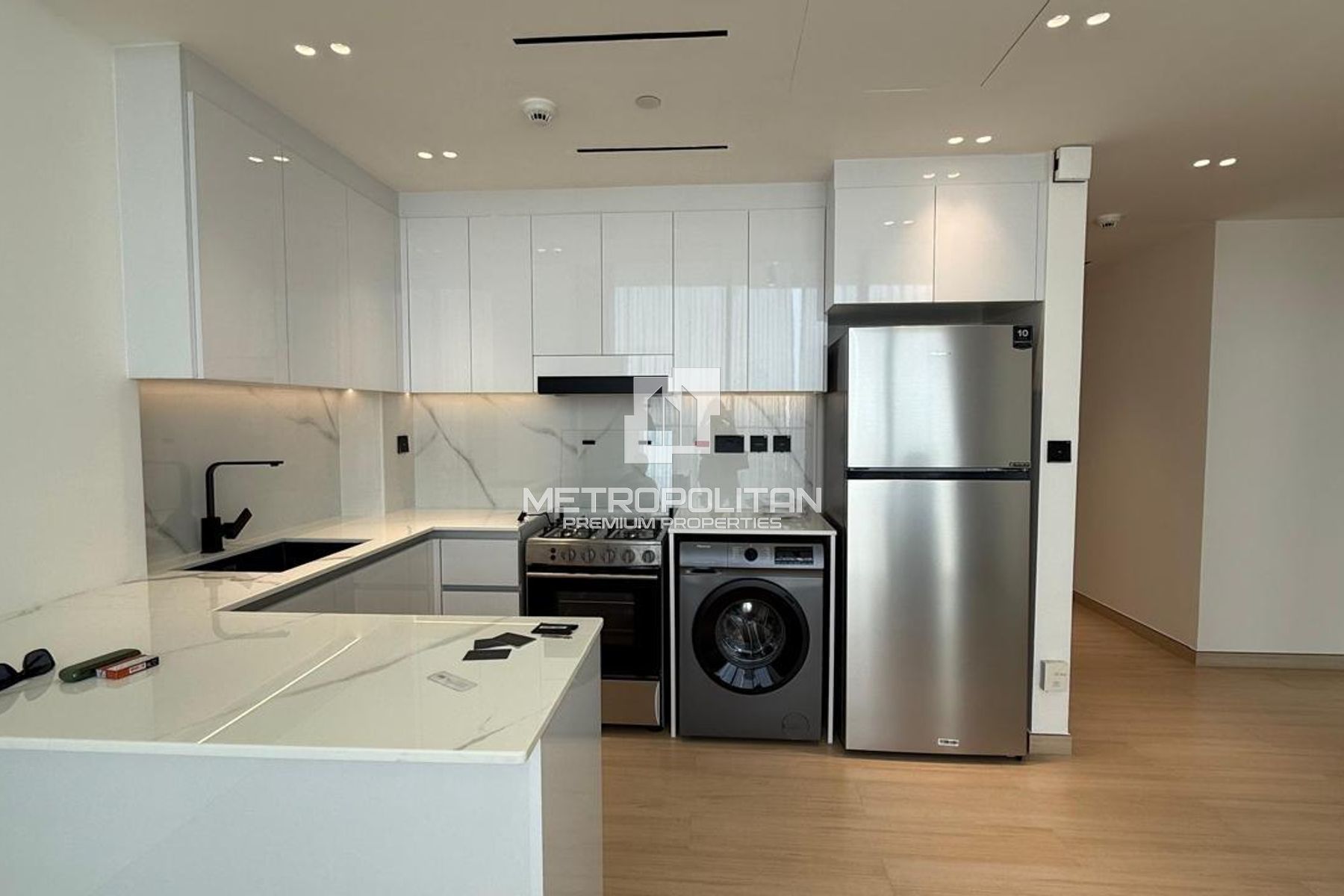 Stylish Apartment | Marina View | Prime Location
