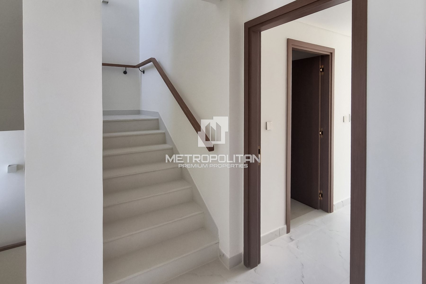 5BR Villa for Rent in Elie Saab 2, Arabian Ranches 3 - MPR-11140