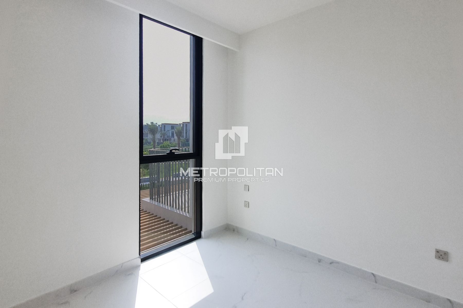 Single Row | Park Facing | Premium Open View