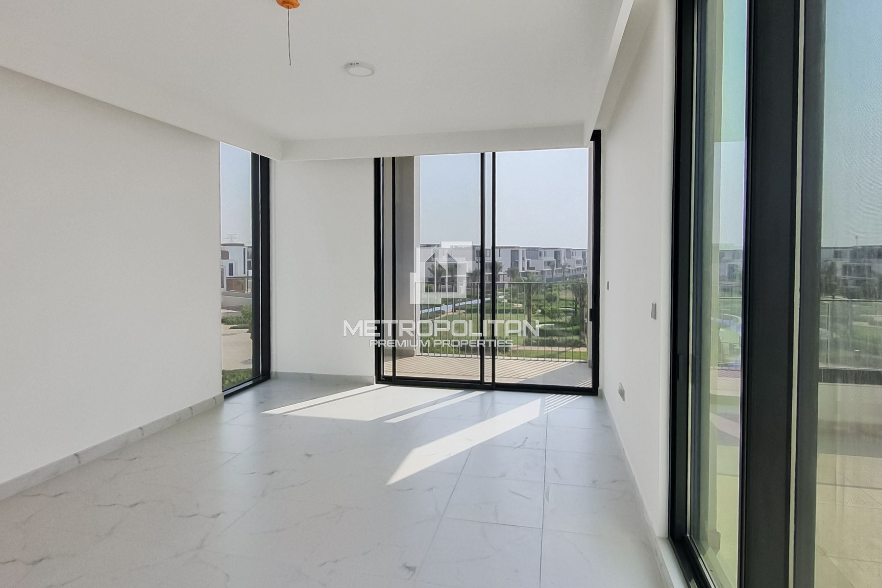 Single Row | Park Facing | Premium Open View