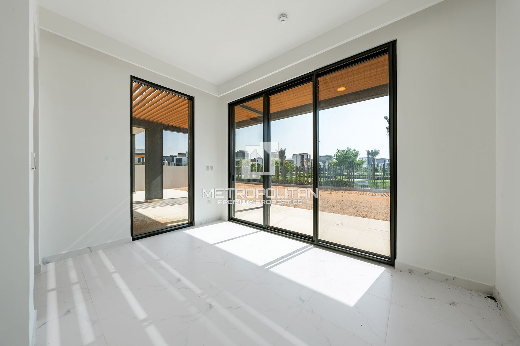 Single Row | Park Facing | Premium Open View