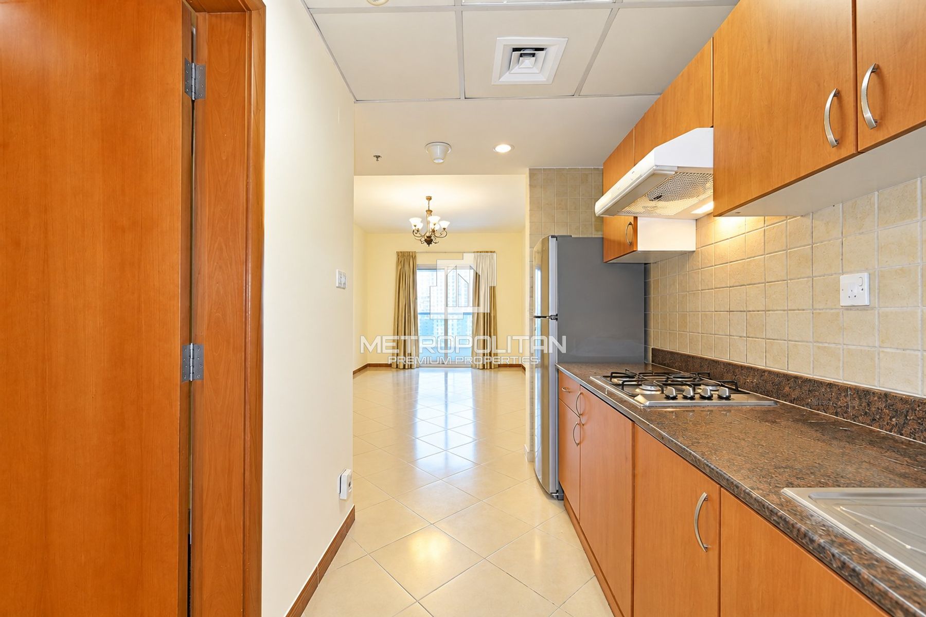 Spacious Studio | Balcony | Bright | Near Metro