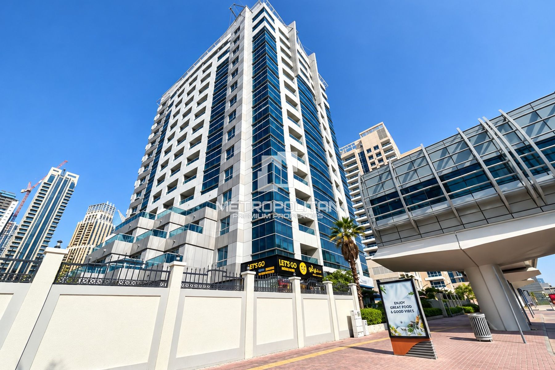 Spacious Studio | Balcony | Bright | Near Metro