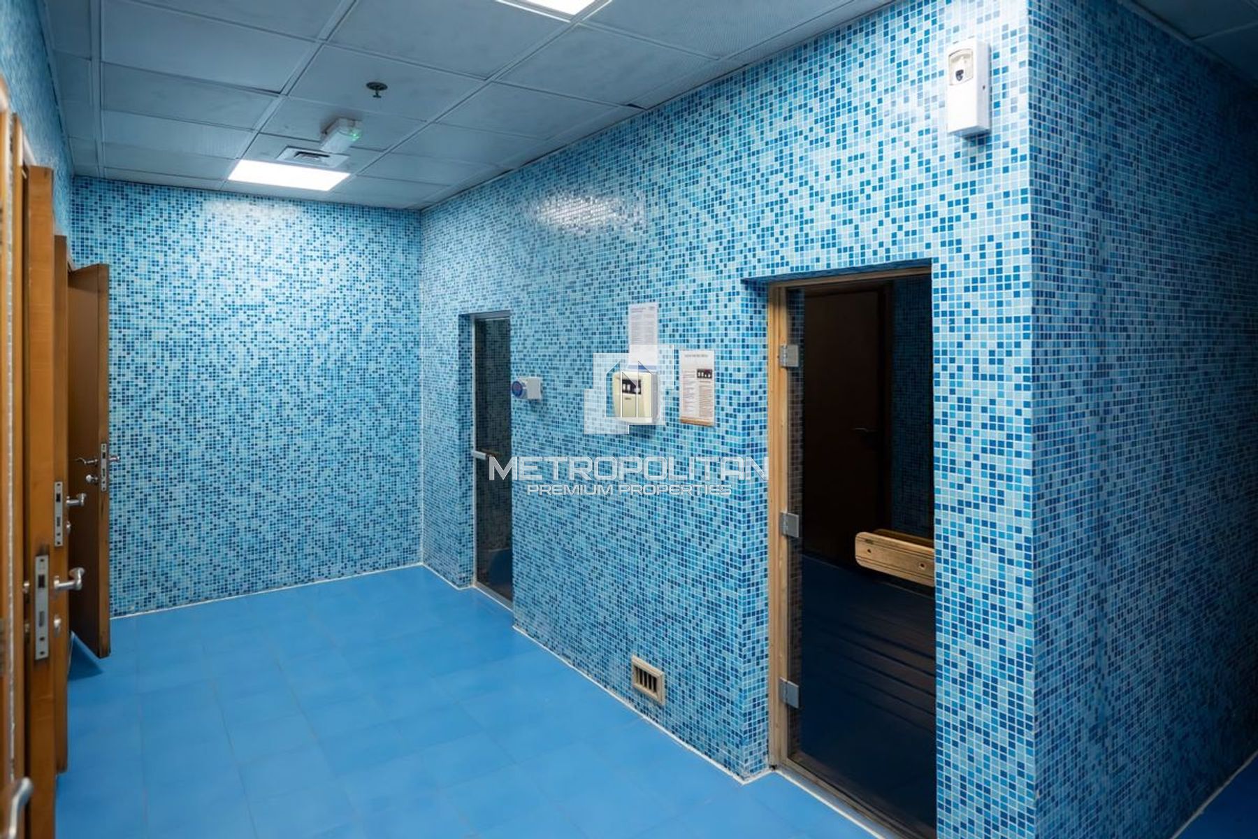 Spacious Studio | Balcony | Bright | Near Metro