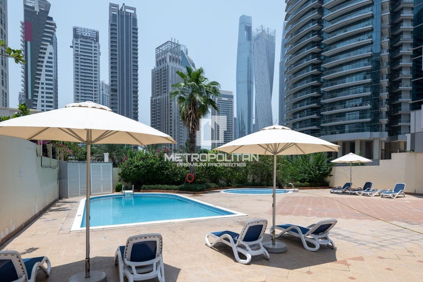 Spacious Studio | Balcony | Bright | Near Metro
