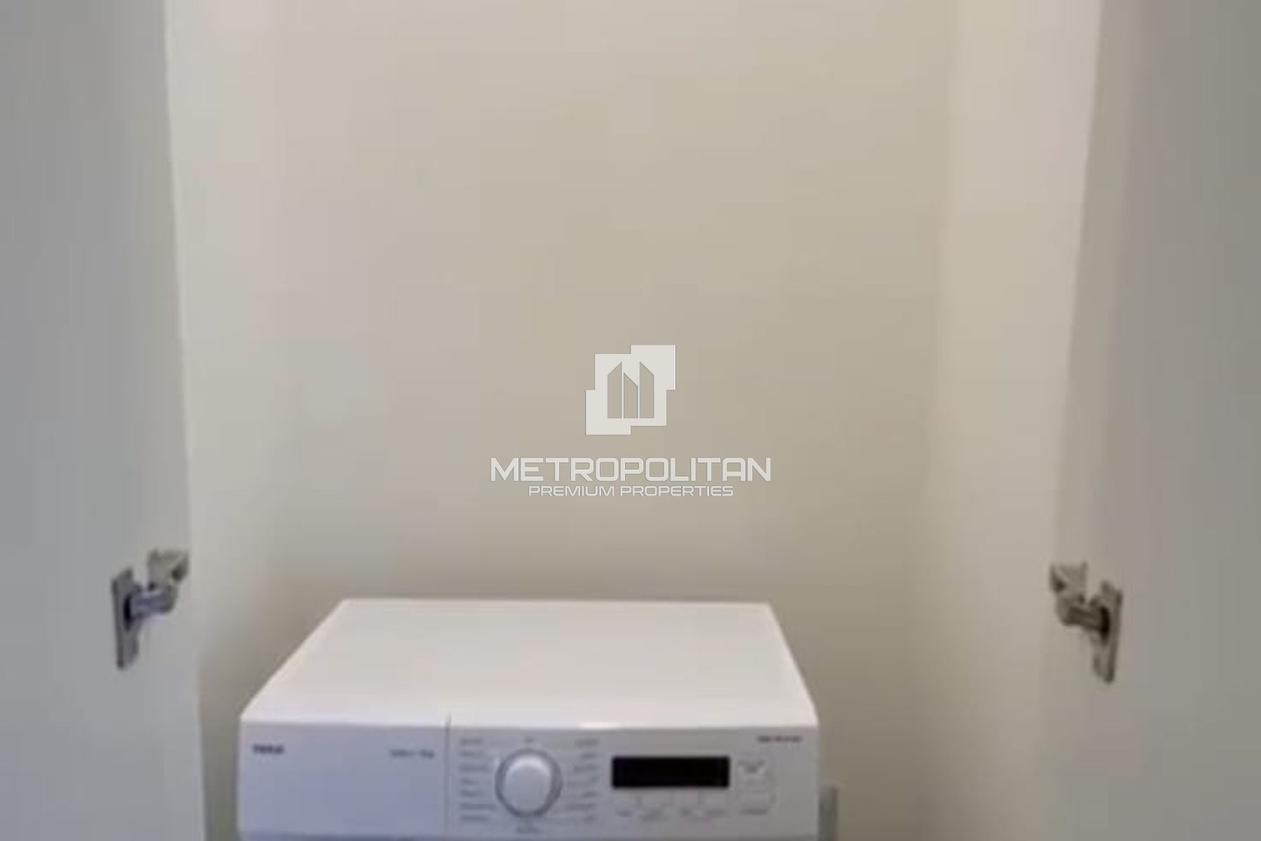 Brand New | Boulevard View | Spacious Layout