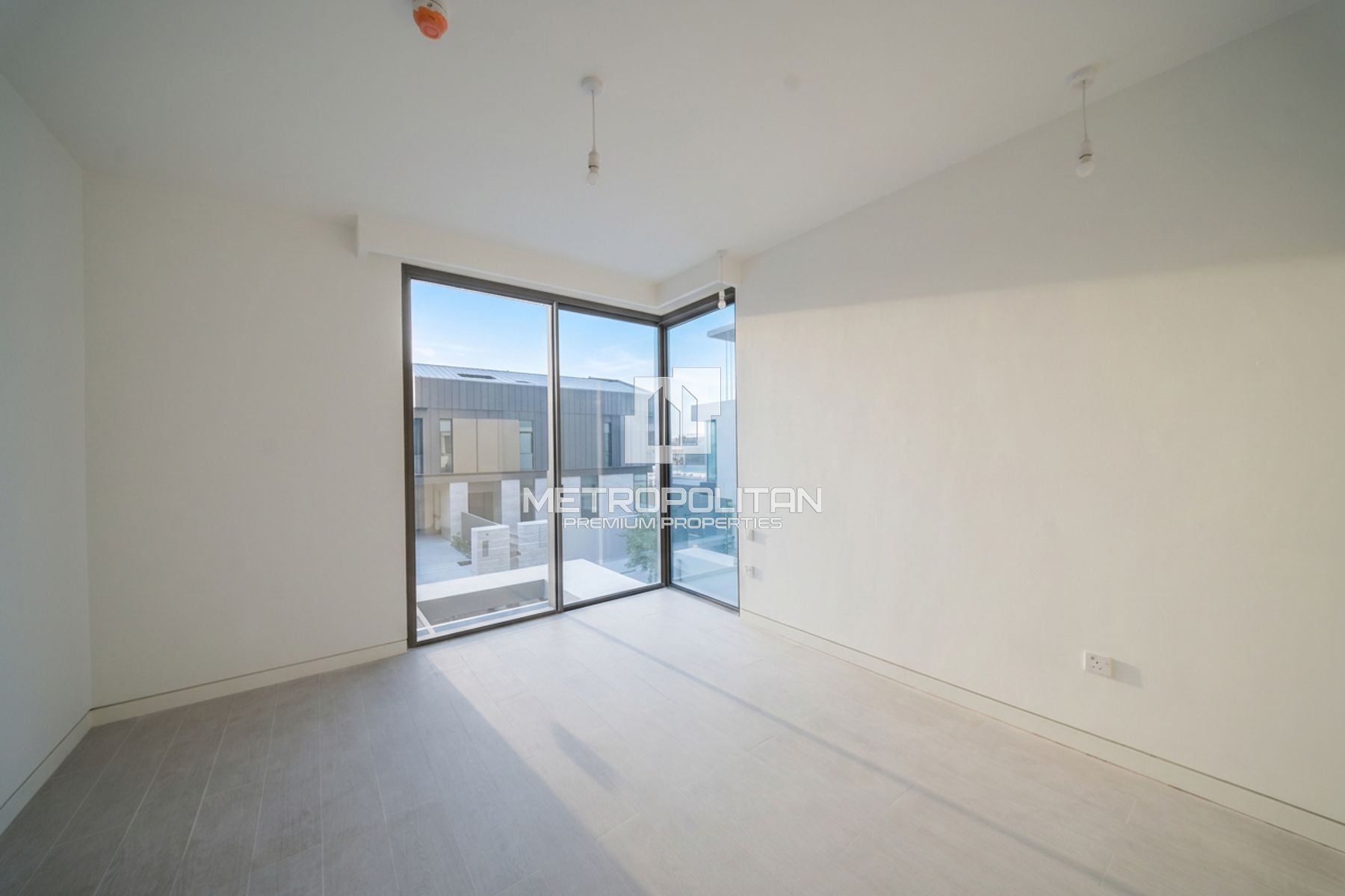 3 BR+Family Room|Ready Soon|Single Row|SD G+2
