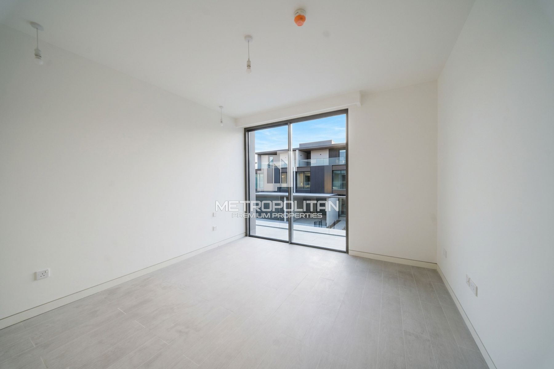 3 BR+Family Room|Ready Soon|Single Row|SD G+2