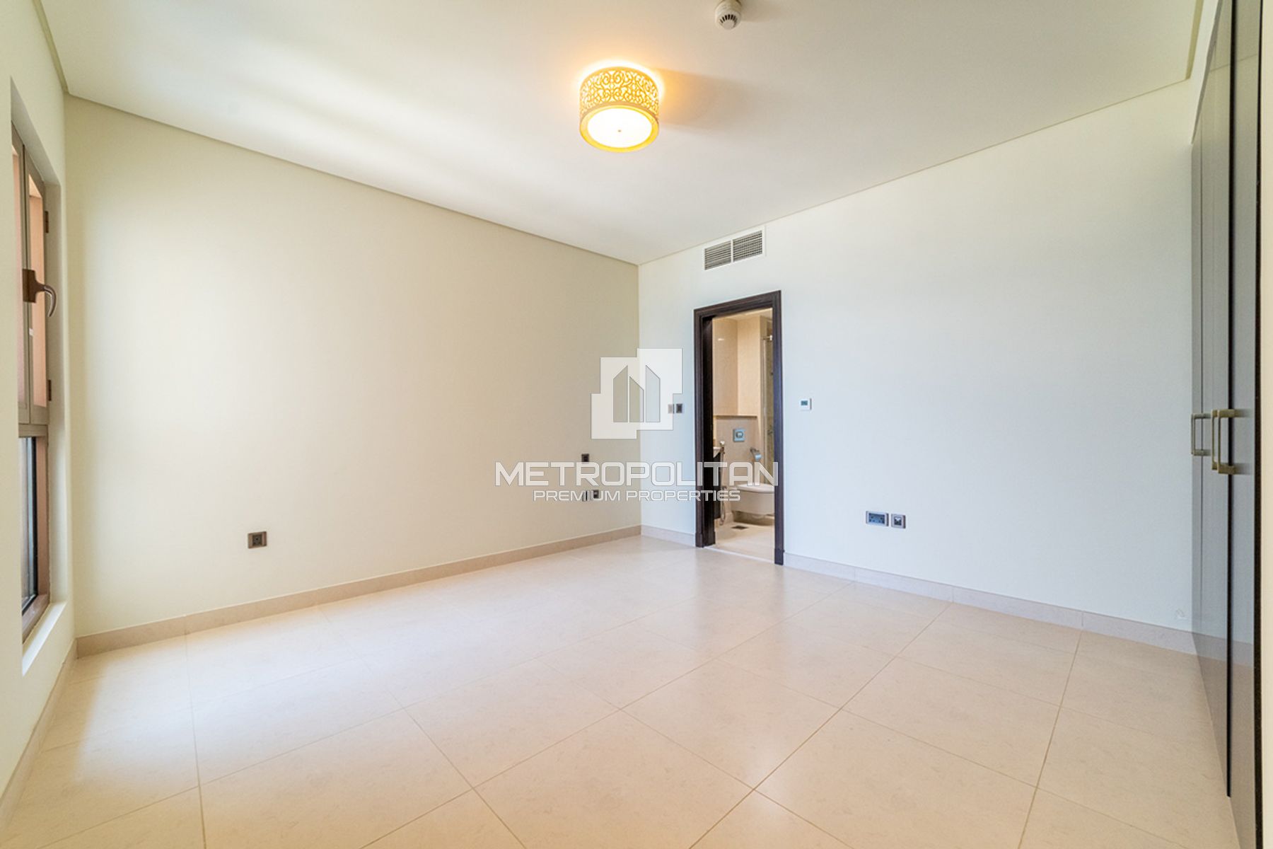 3BR Apartment for Rent in Balqis Residence 3, Palm Jumeirah - MPR-11154