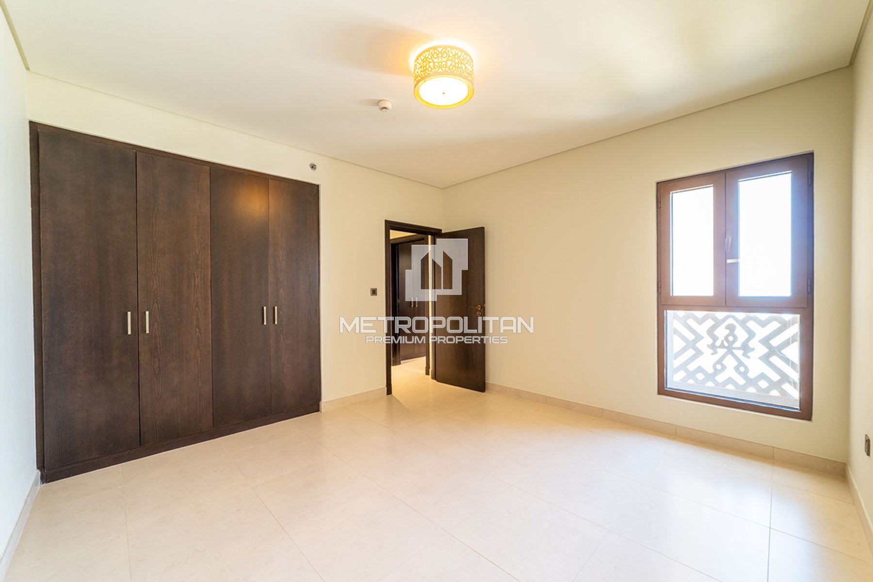 3BR Apartment for Rent in Balqis Residence 3, Palm Jumeirah - MPR-11154