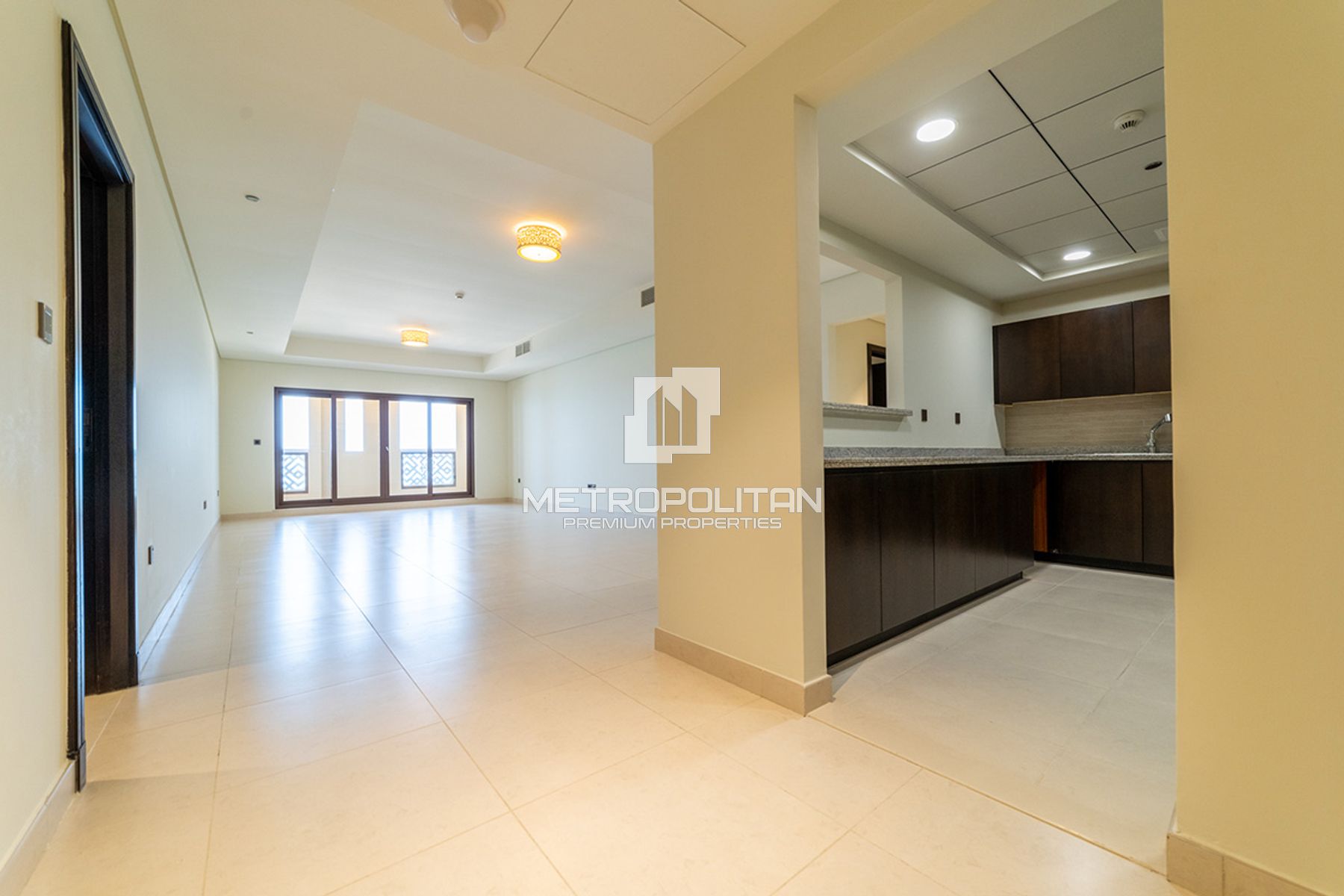 Large 3BR + Study | Unfurnished | Sea View