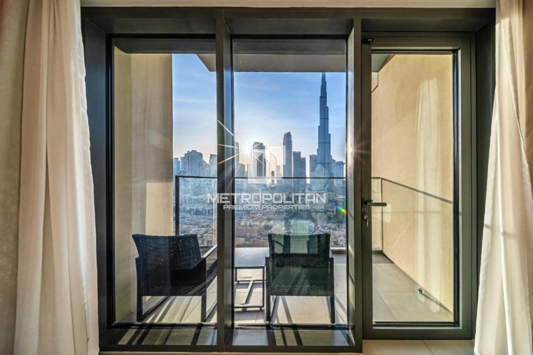 Burj Khalifa View | Fully Furnished | Middle Floor
