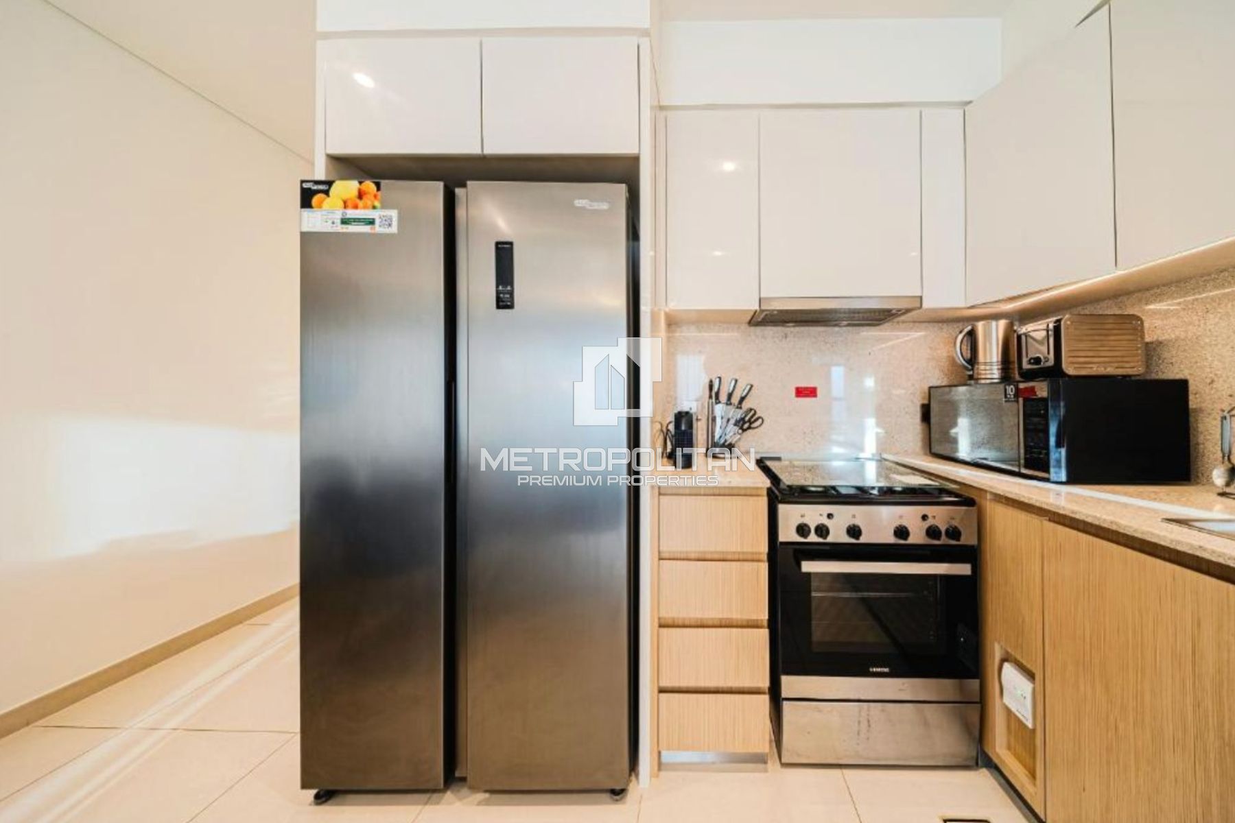 Burj Khalifa View | Fully Furnished | Middle Floor