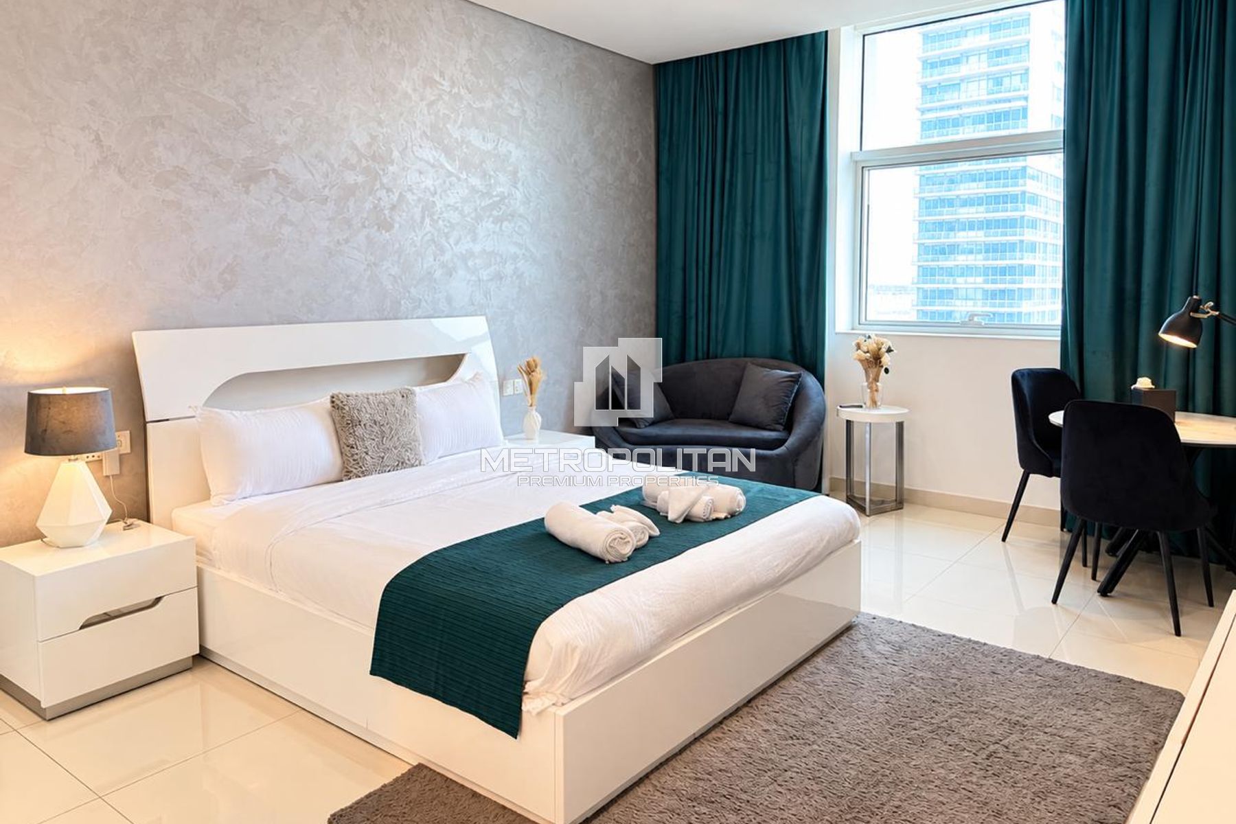 Furnished Studio | Ready To Move In | Midfloor