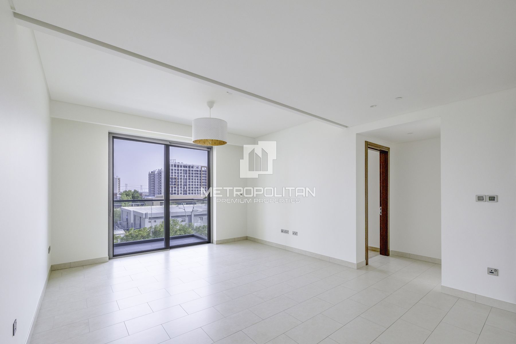 Move Now | Exclusive |Laundry Room|Well Maintained
