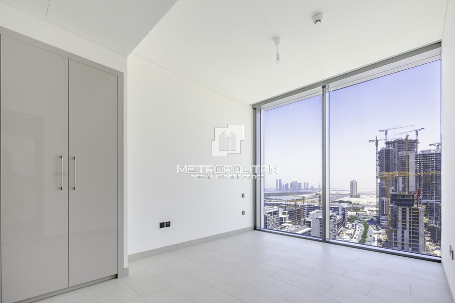 Снять квартиру в Sobha Hartland Waves, Mohammed Bin Rashid City - MPR-11163