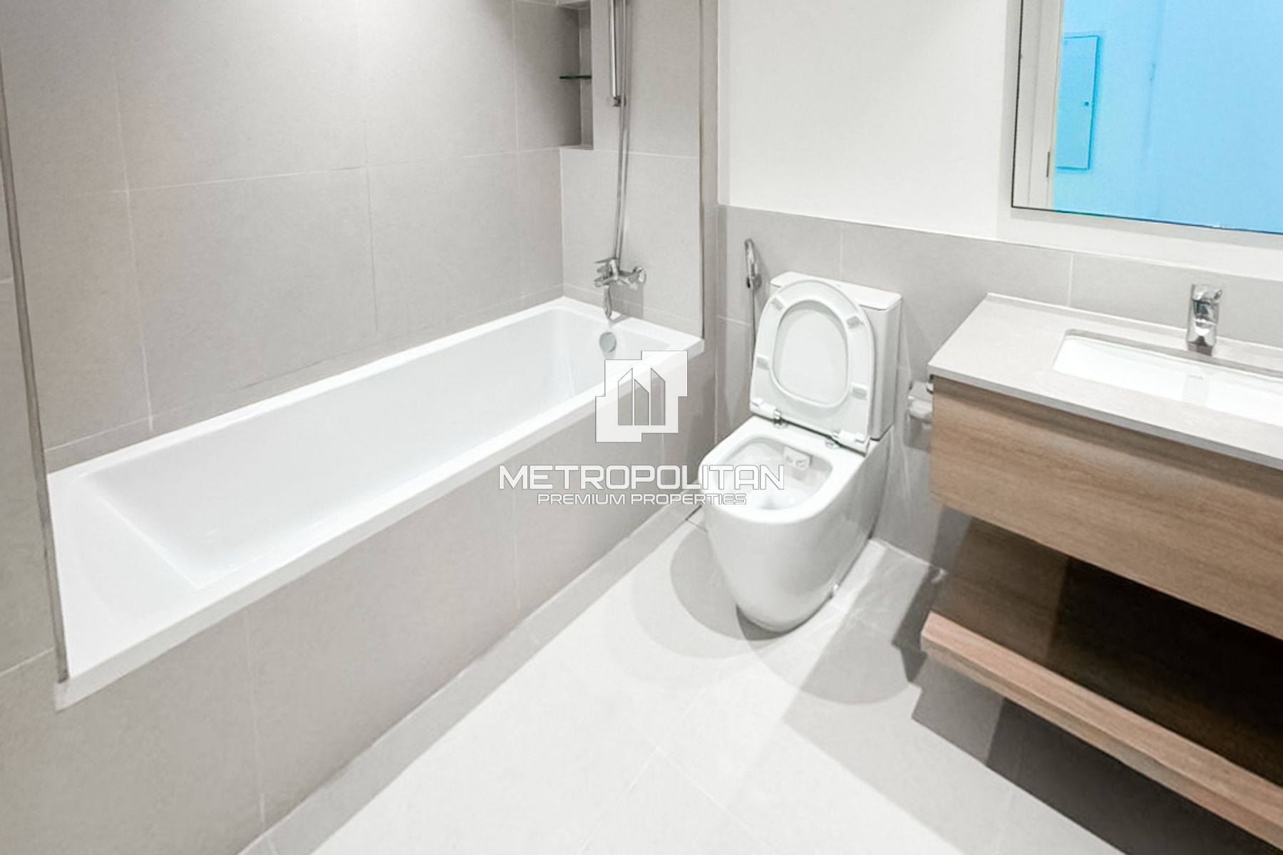 Upto 6 cheques | Close to Amenities | Spacious