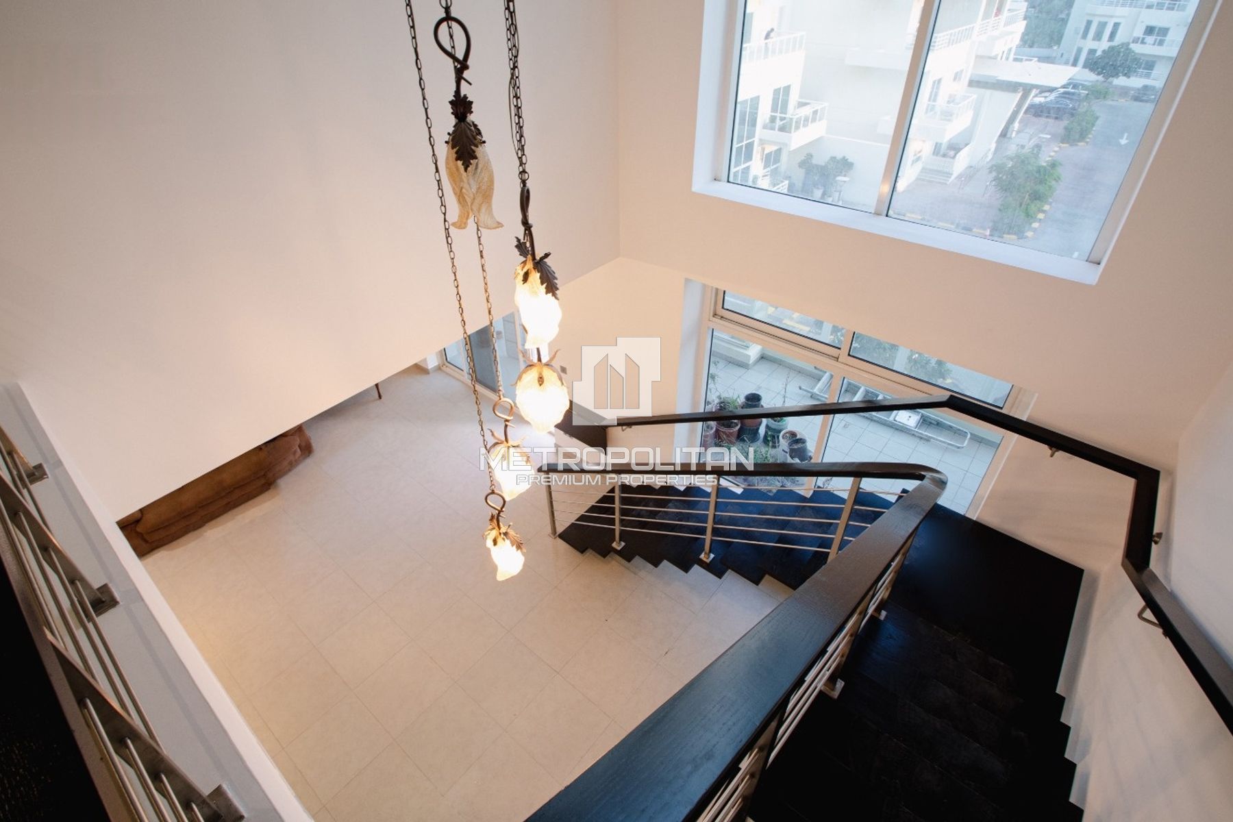Lake View |Family Living |Multiple Cheques