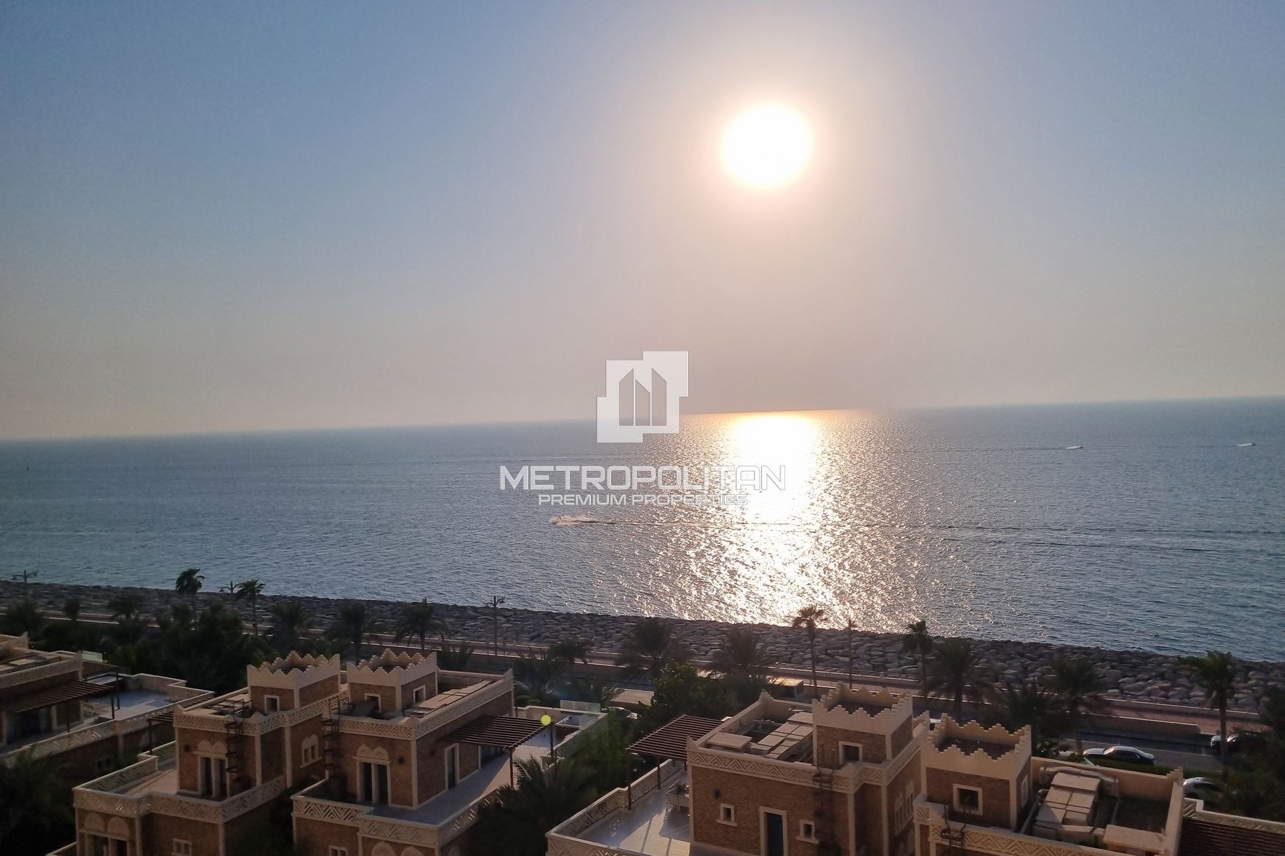 Spacious | Maids| Storage| Vacant| Beach| Sea View