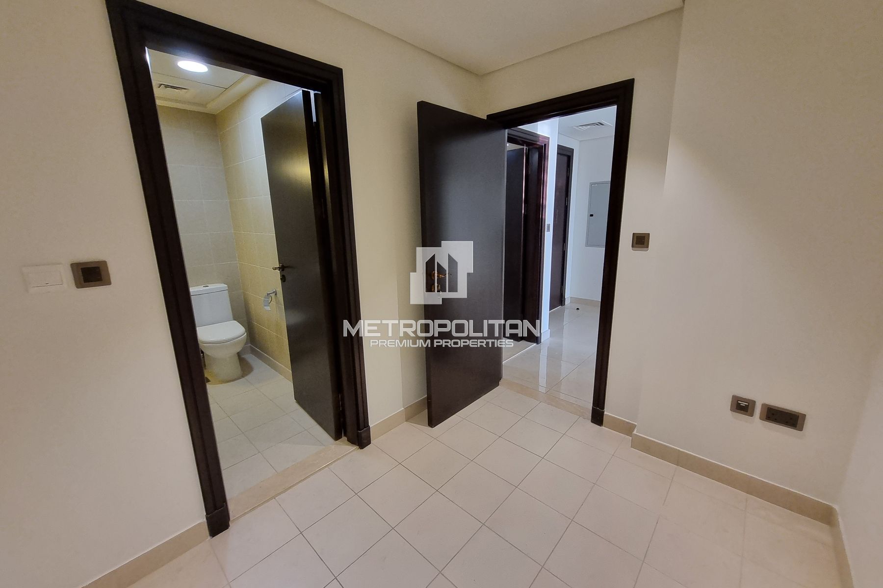 Spacious | Maids| Storage| Vacant| Beach| Sea View