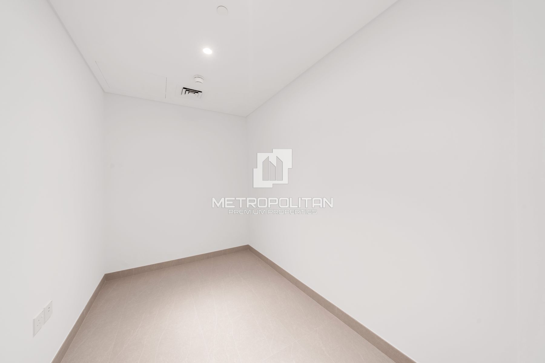 Brand New | Community View | Vacant  | Low Floor