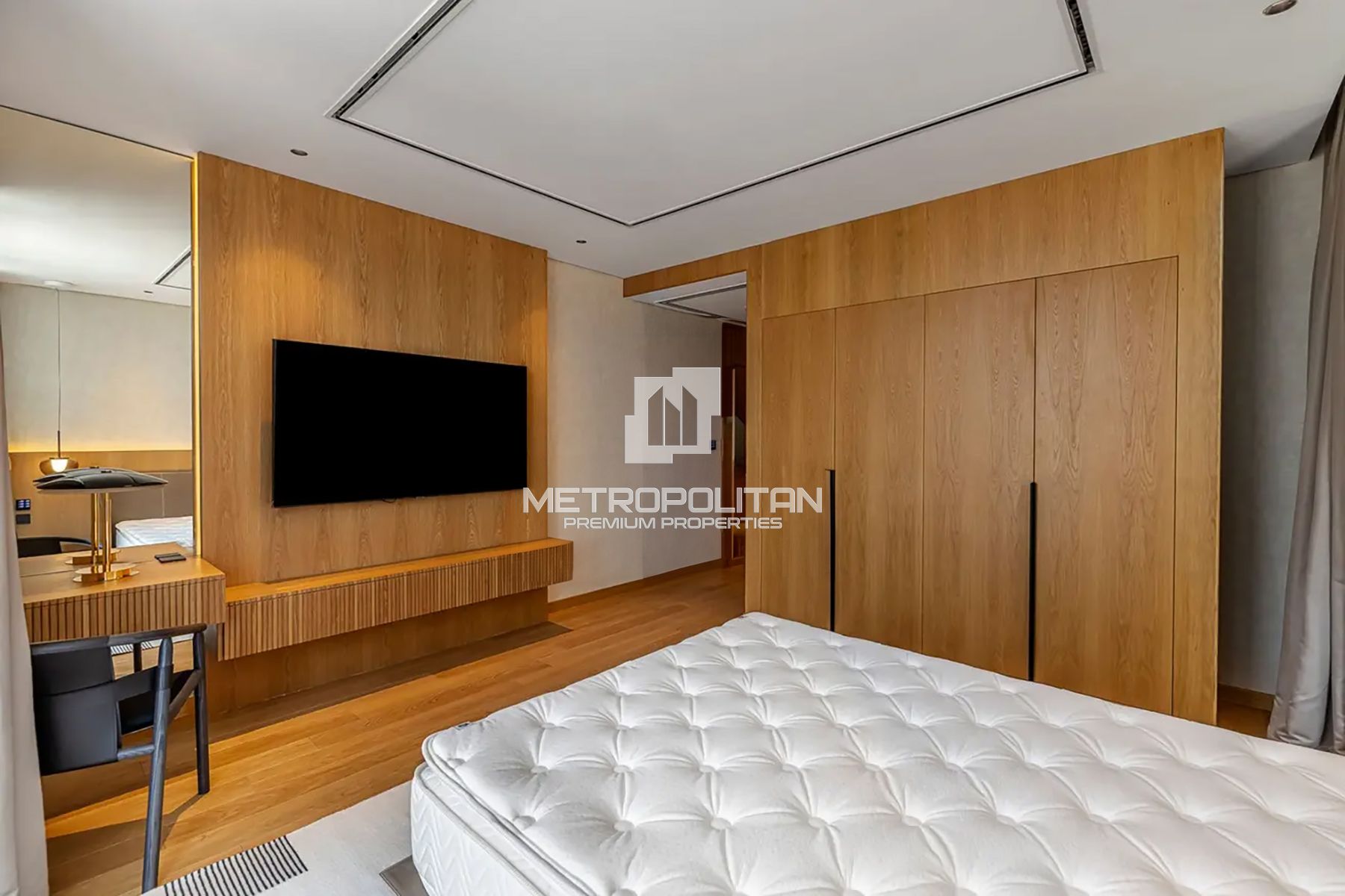 Luxury Upgrade | Vacant | Private Beach