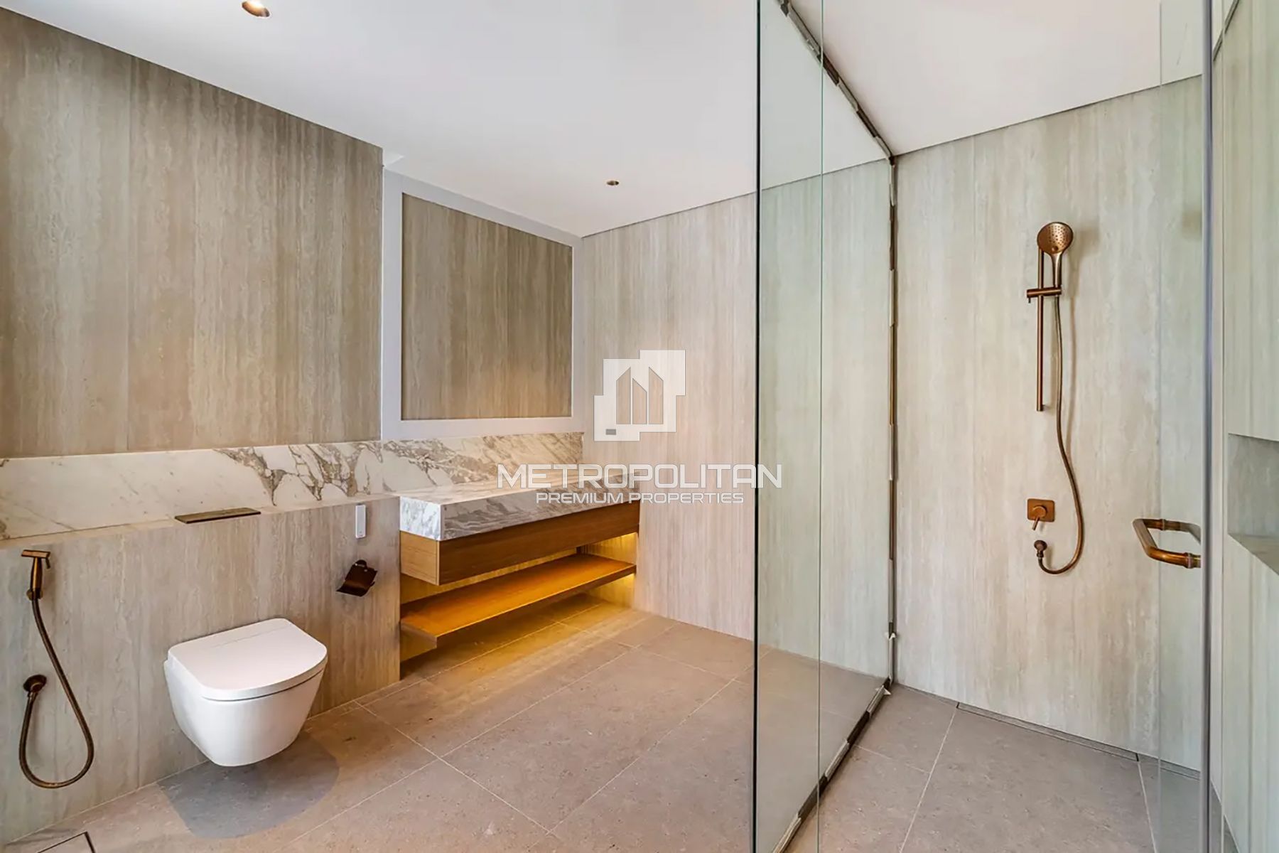 Luxury Upgrade | Vacant | Private Beach