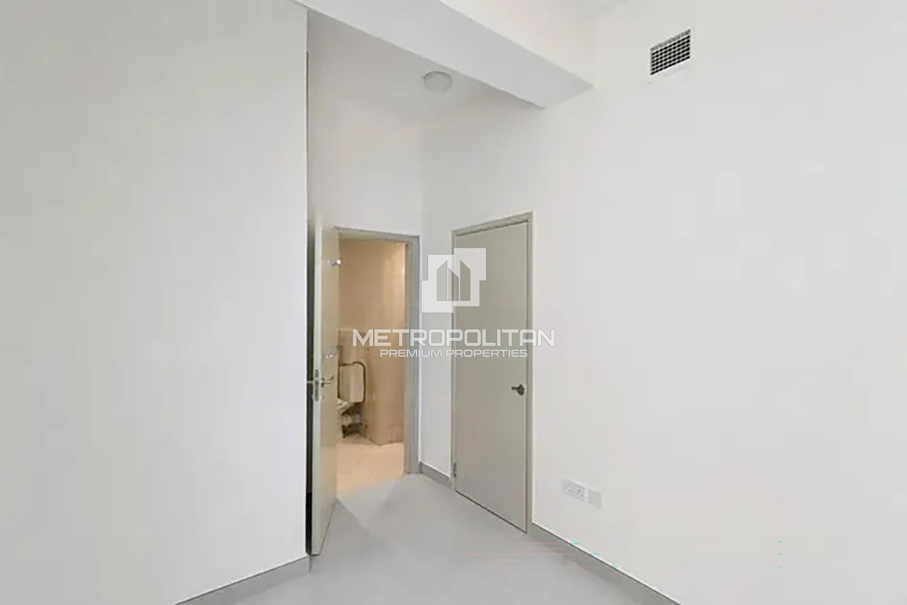 Spacious | Marina Yacht Views | Ready to Move in