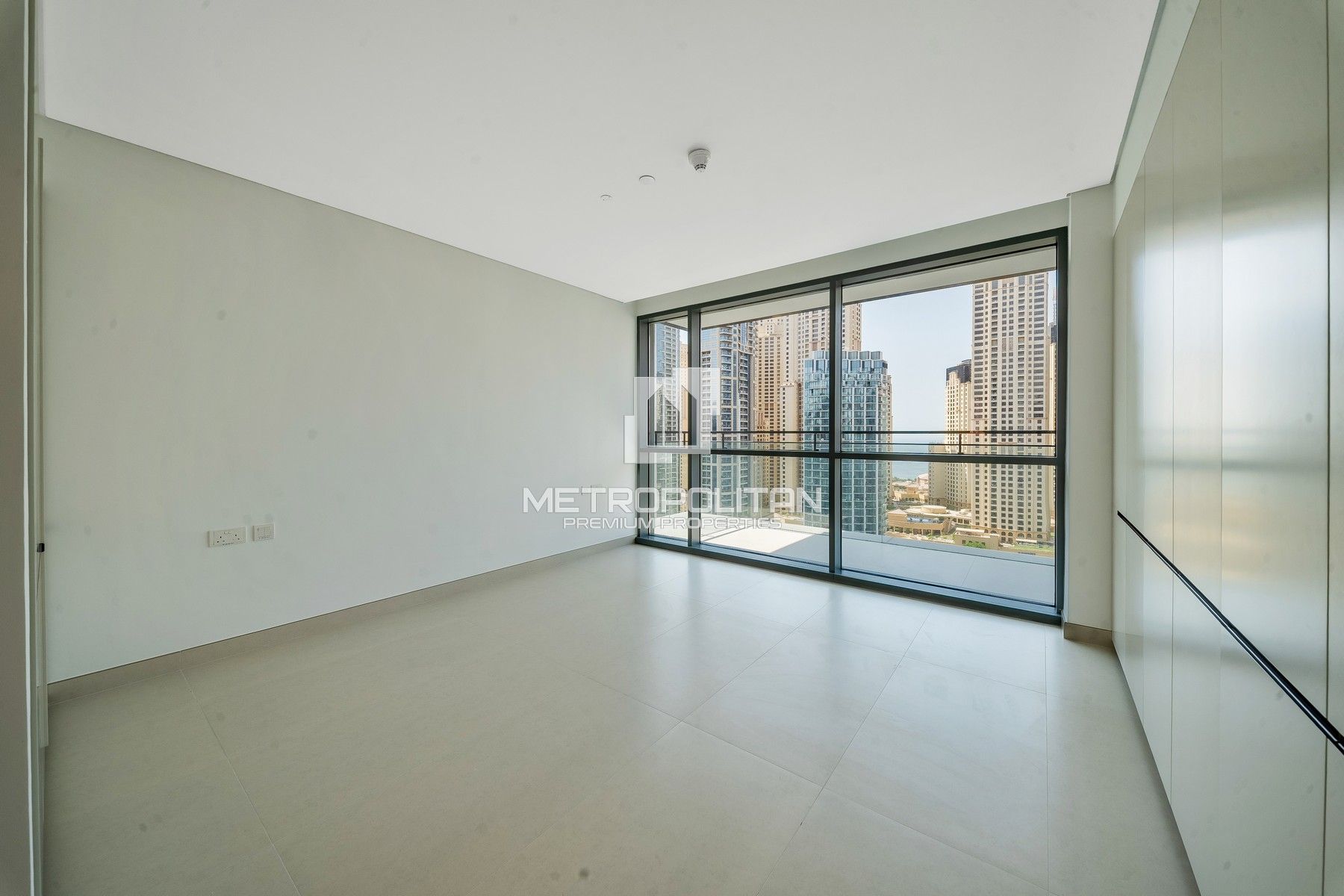High Floor | Full Marina & Sea View I Unfurnished