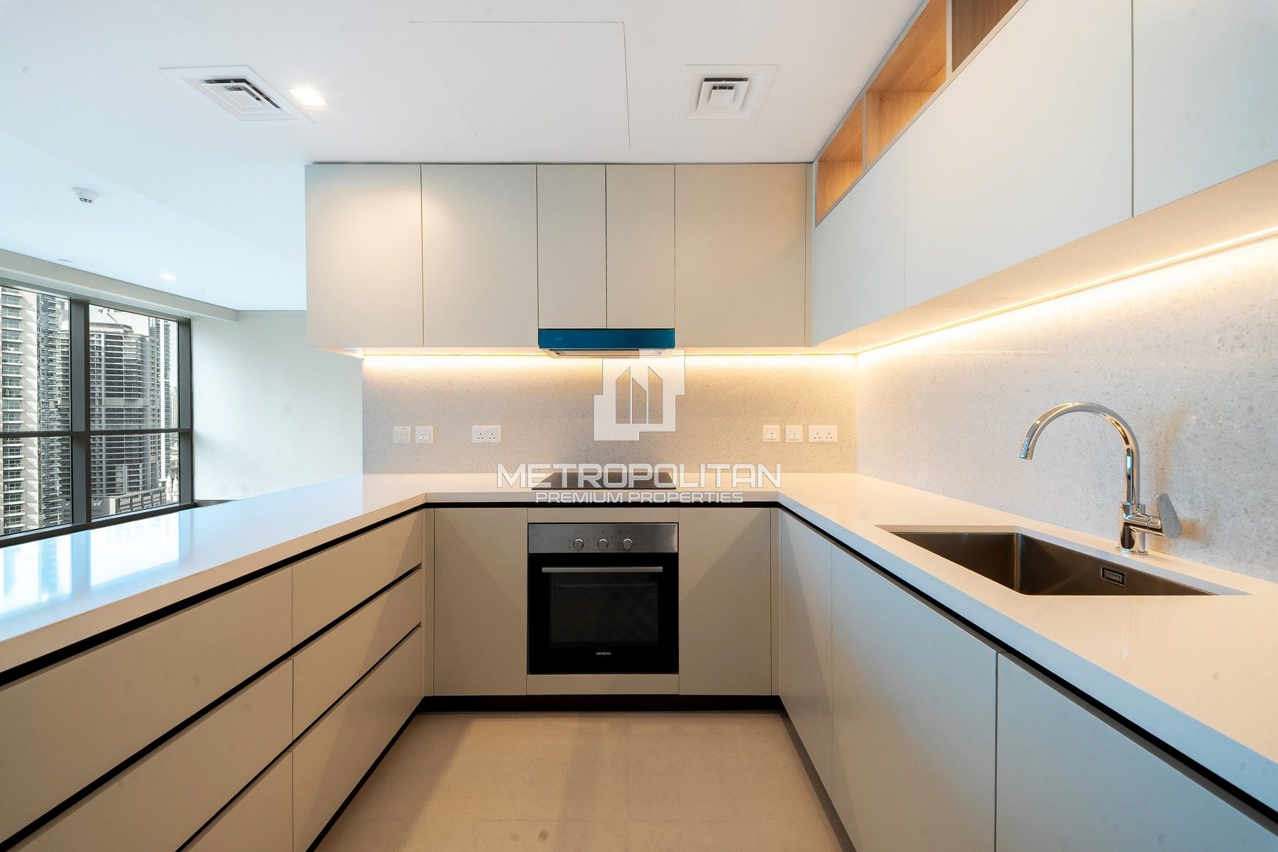 High Floor | Full Marina & Sea View I Unfurnished