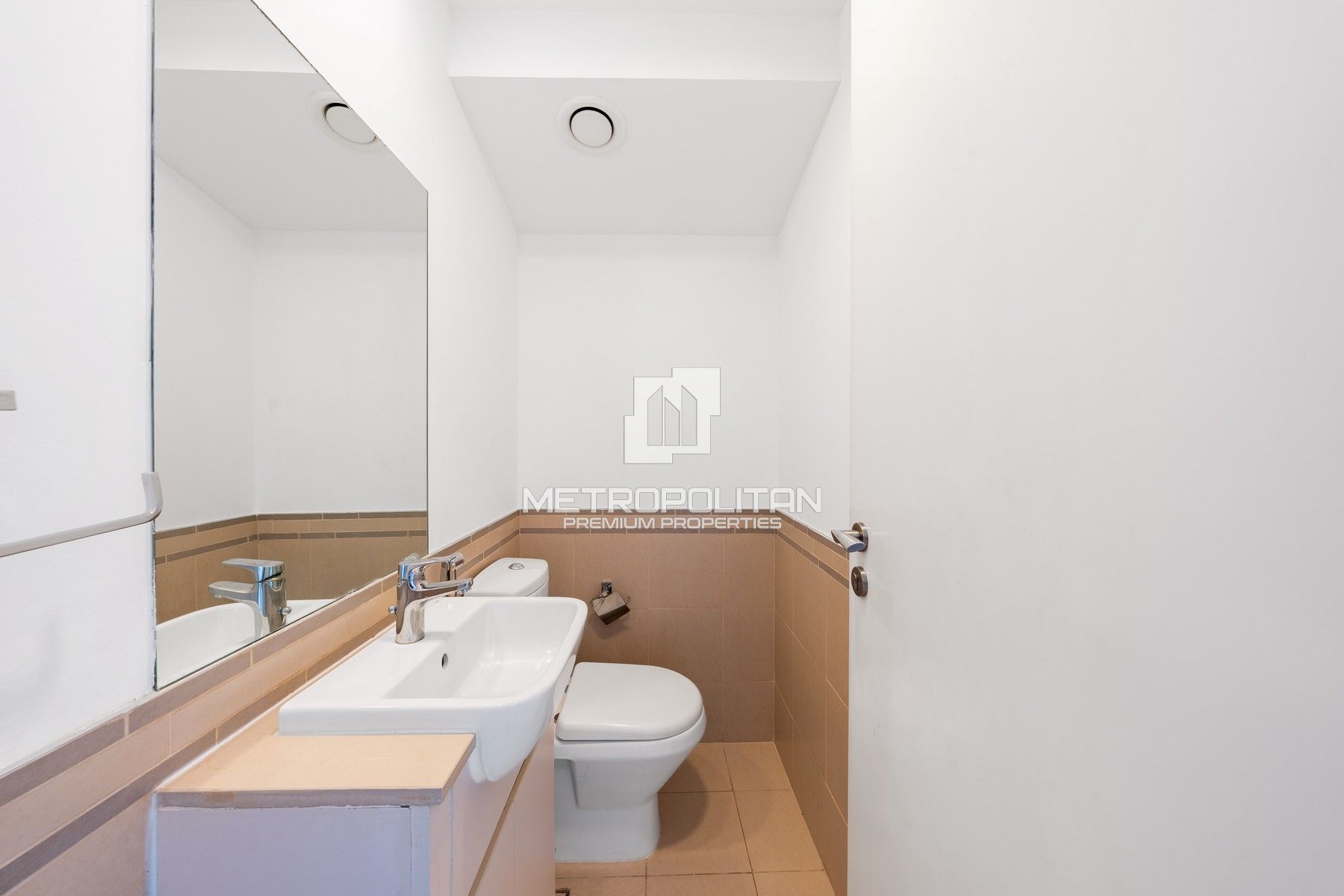 Penthouse Living | 4BR Duplex | All En-suite
