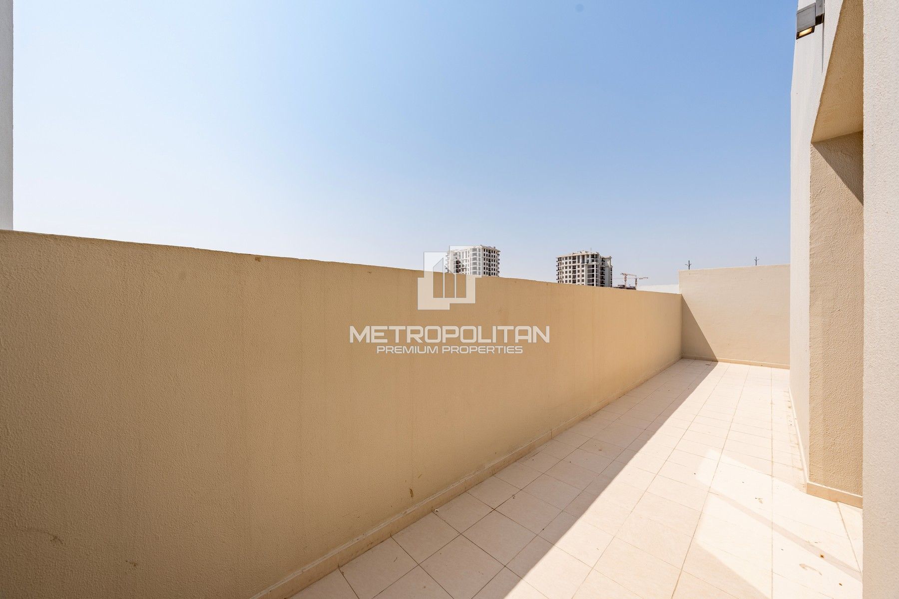 Penthouse Living | 4BR Duplex | All En-suite