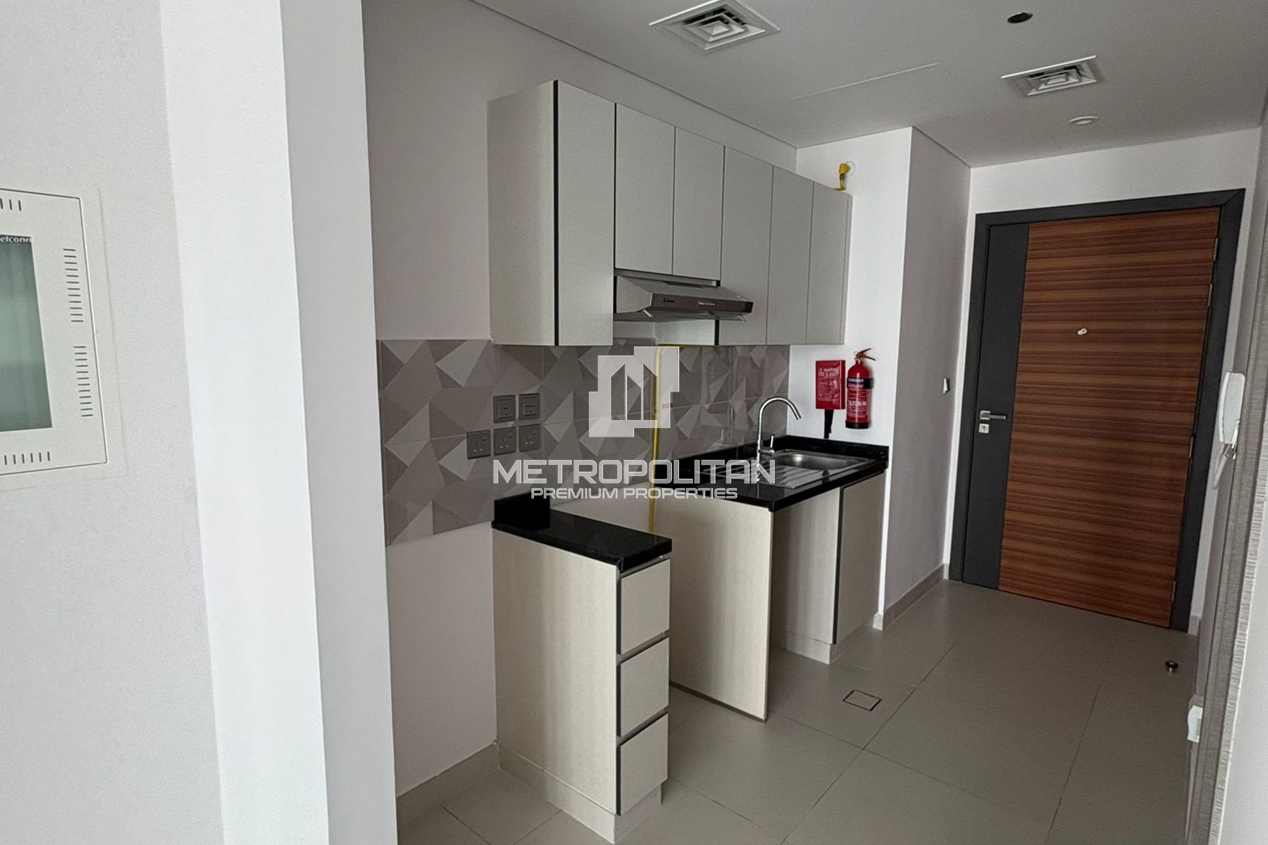 Brand New | Huge Balcony | Ready to Move in