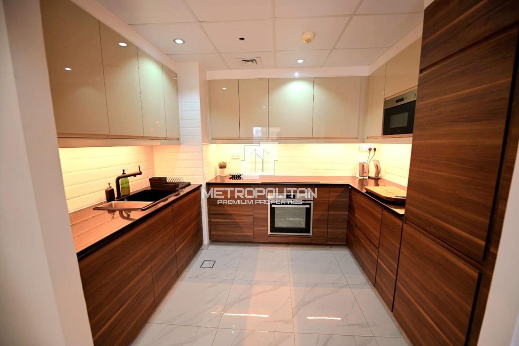 2BR Apartment for Rent in Rimal 1, Jumeirah Beach Residence - MPR-11215