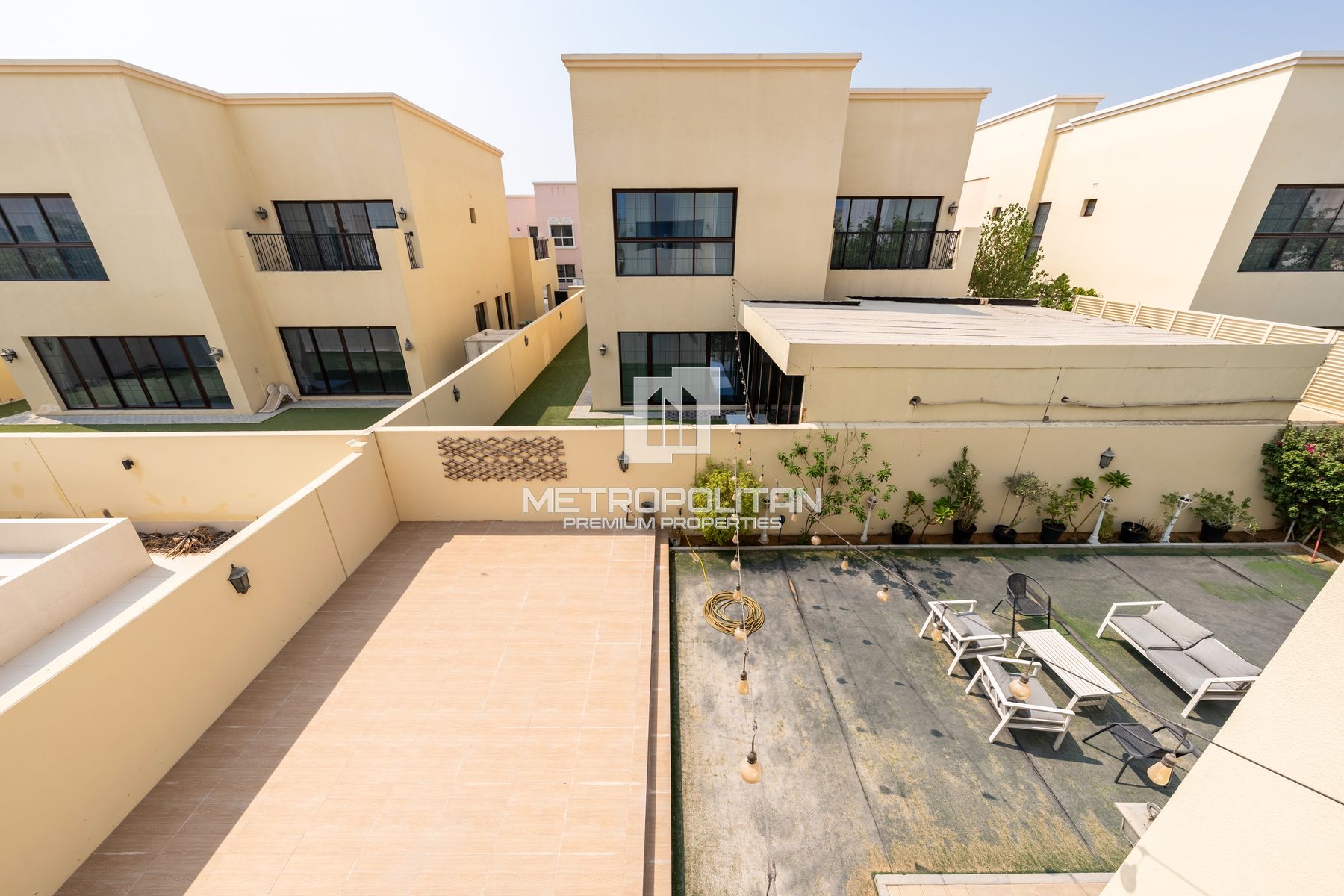 Stand-Alone | Landscaped Garden | Ready in Dec
