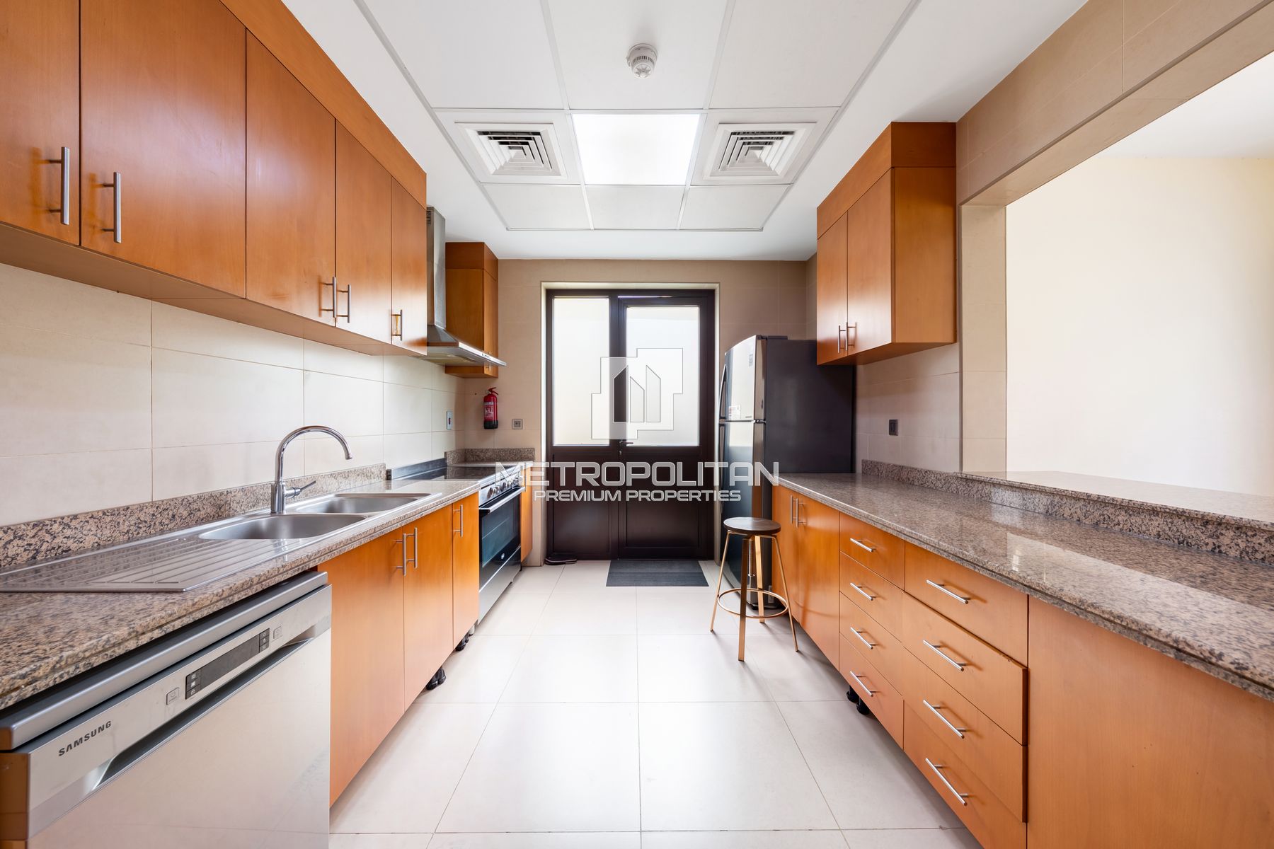 Stand-Alone | Landscaped Garden | Ready in Dec