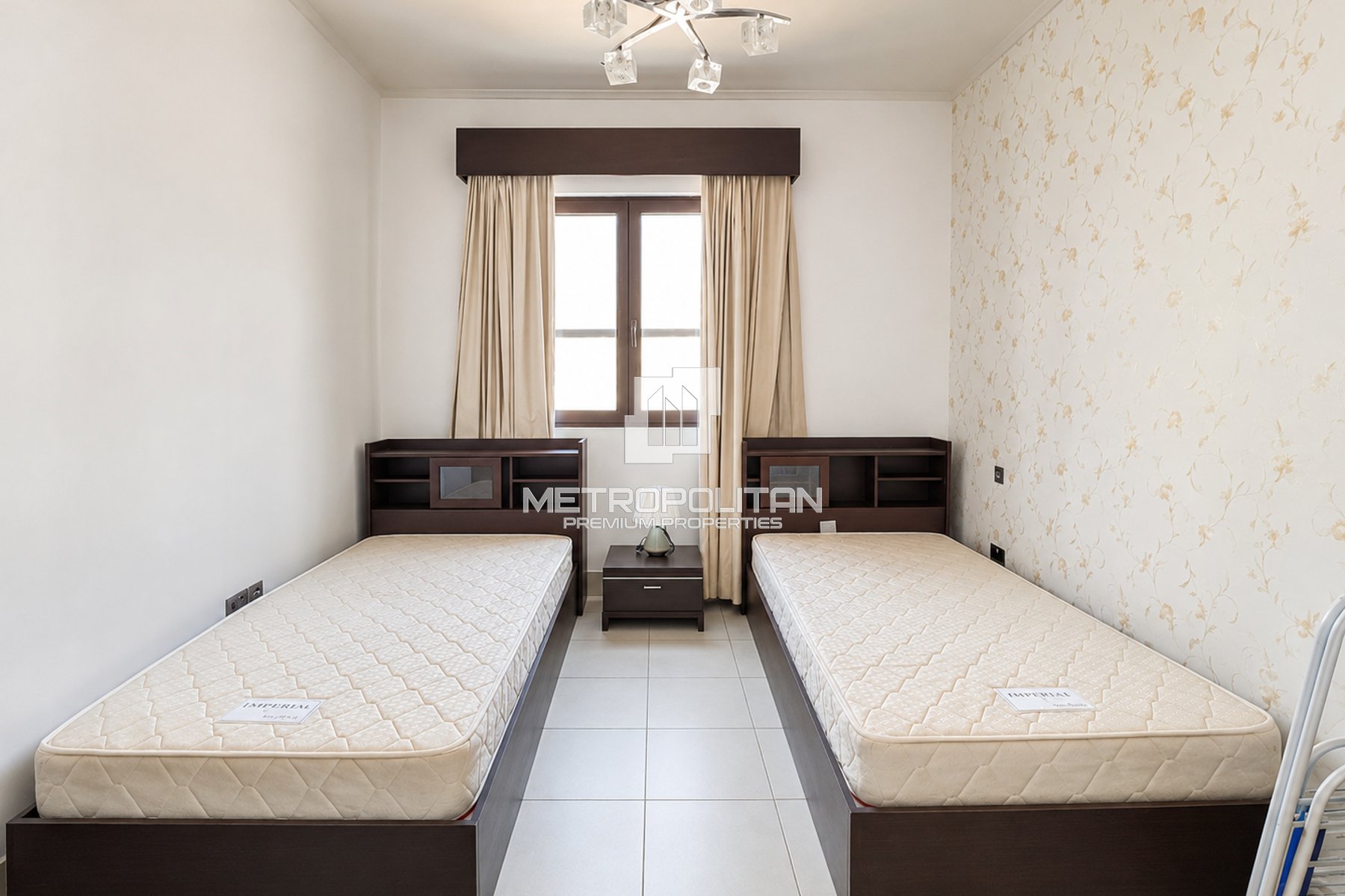 Burj Khalifa View | Maid Room | Vacant | Furnished