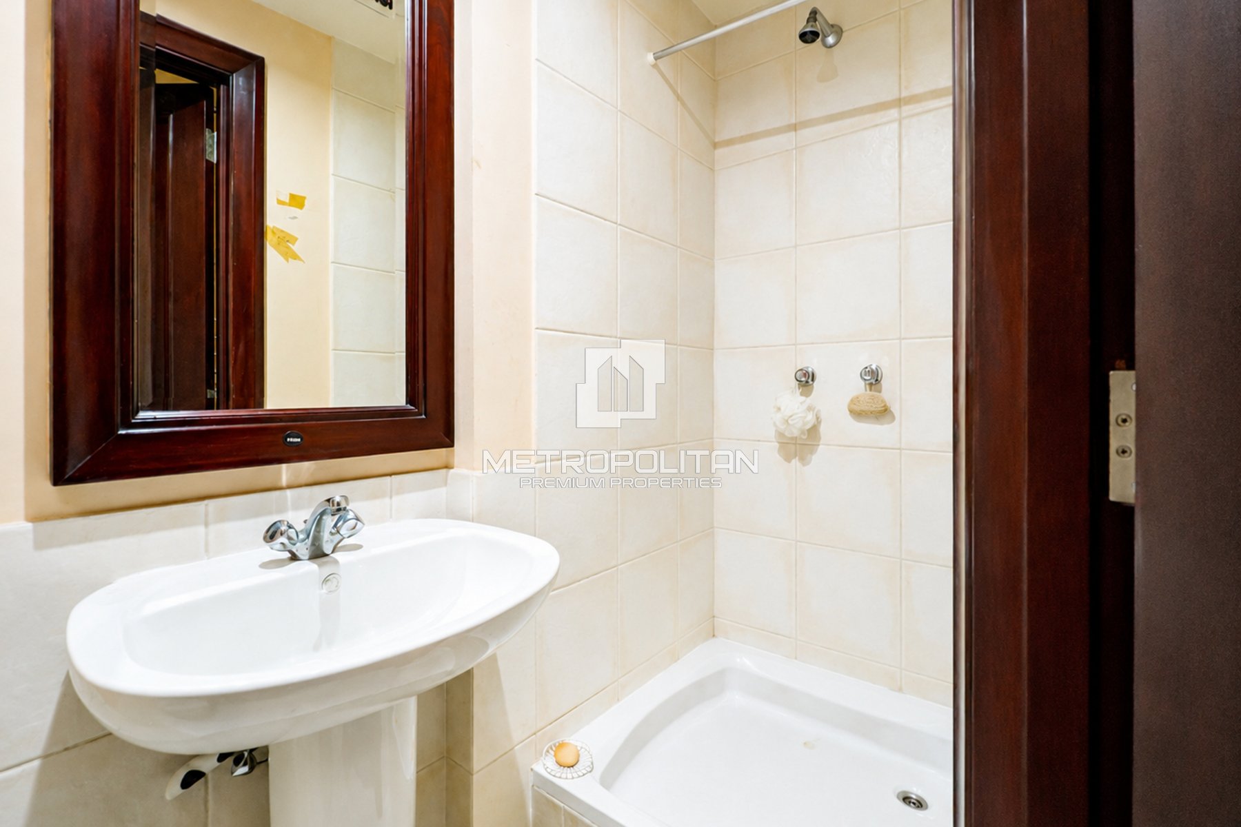 Burj Khalifa View | Maid Room | Vacant | Furnished