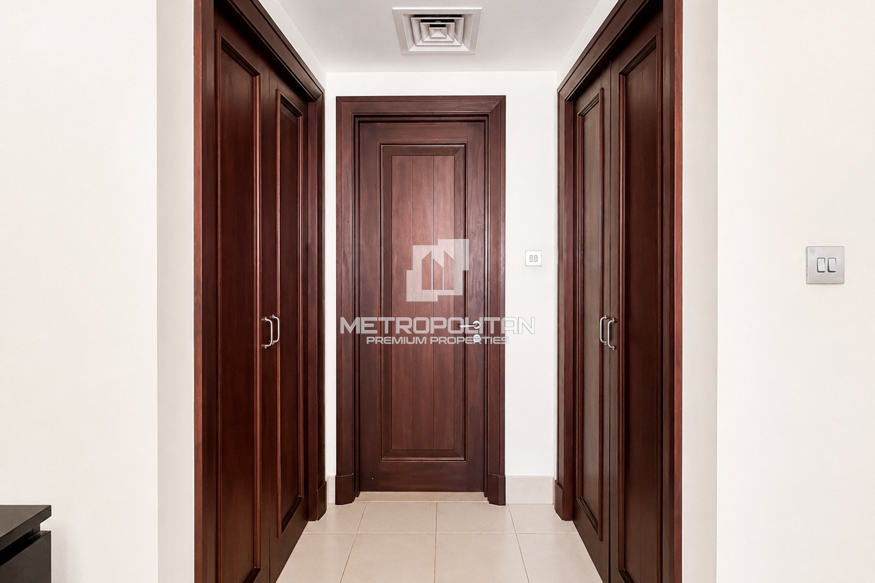 Burj Khalifa View | Maid Room | Vacant | Furnished