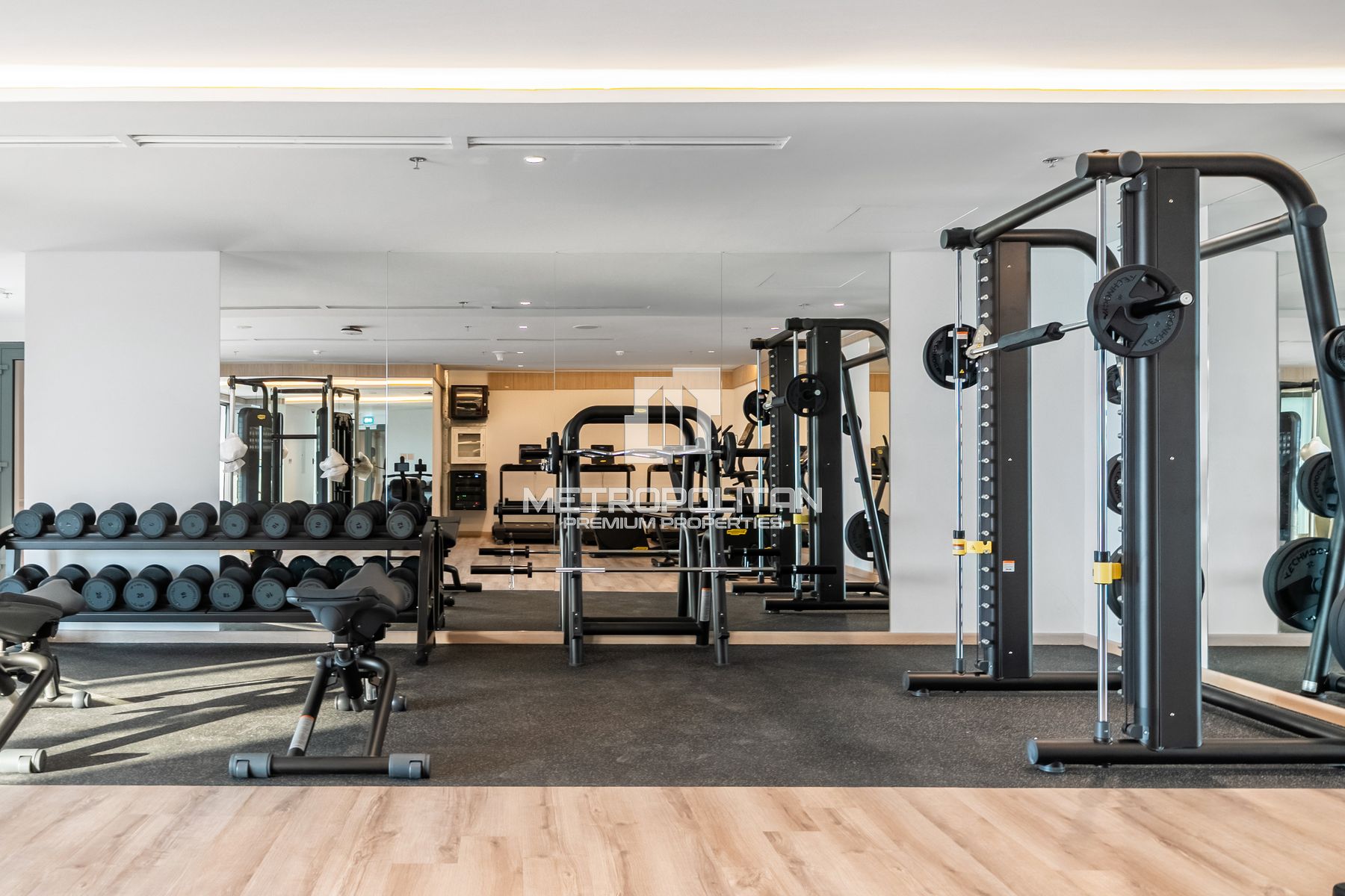 Move-in Ready |Rooftop Pool |5 min to City Walk |DIFC