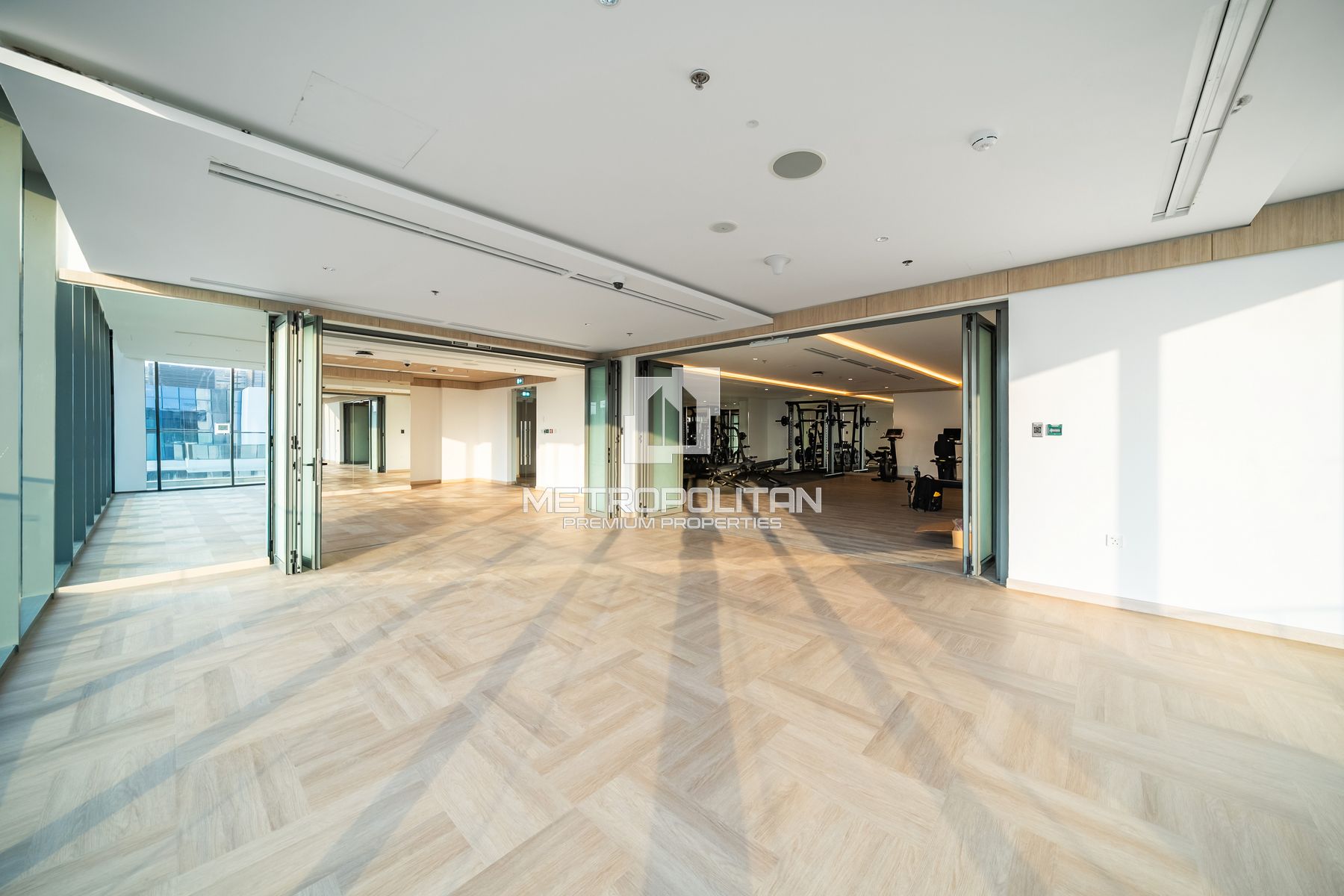 Move-in Ready |Rooftop Pool |5 min to City Walk |DIFC