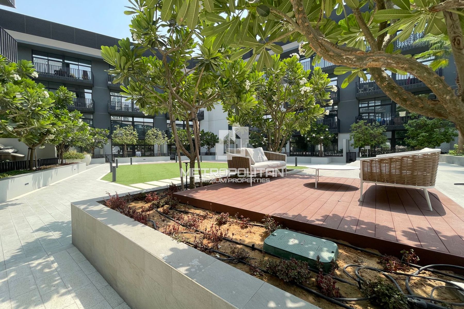 Снять квартиру в Belgravia 3B, Jumeirah Village Circle - MPR-11239