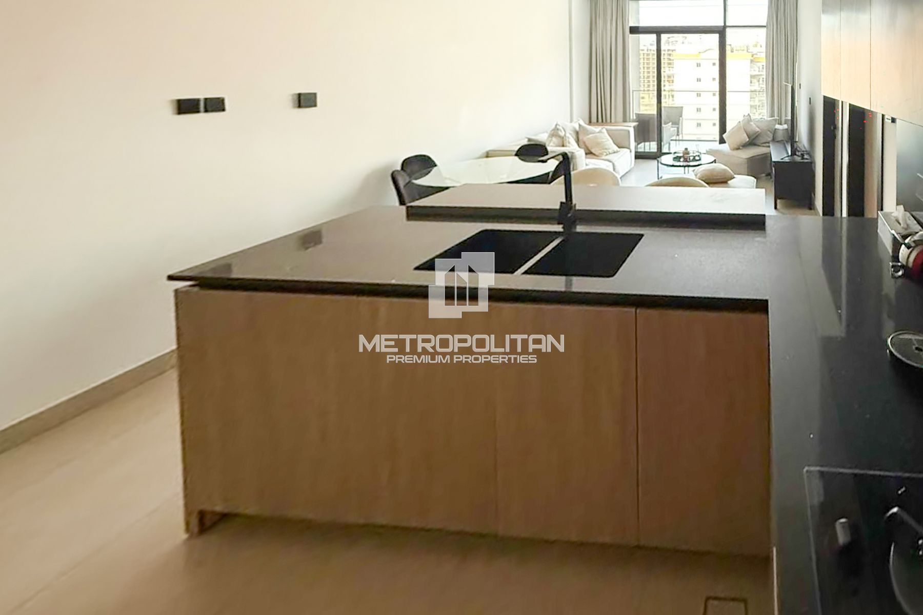 Massive Layout | Fully Furnished | 1 Bed Apt